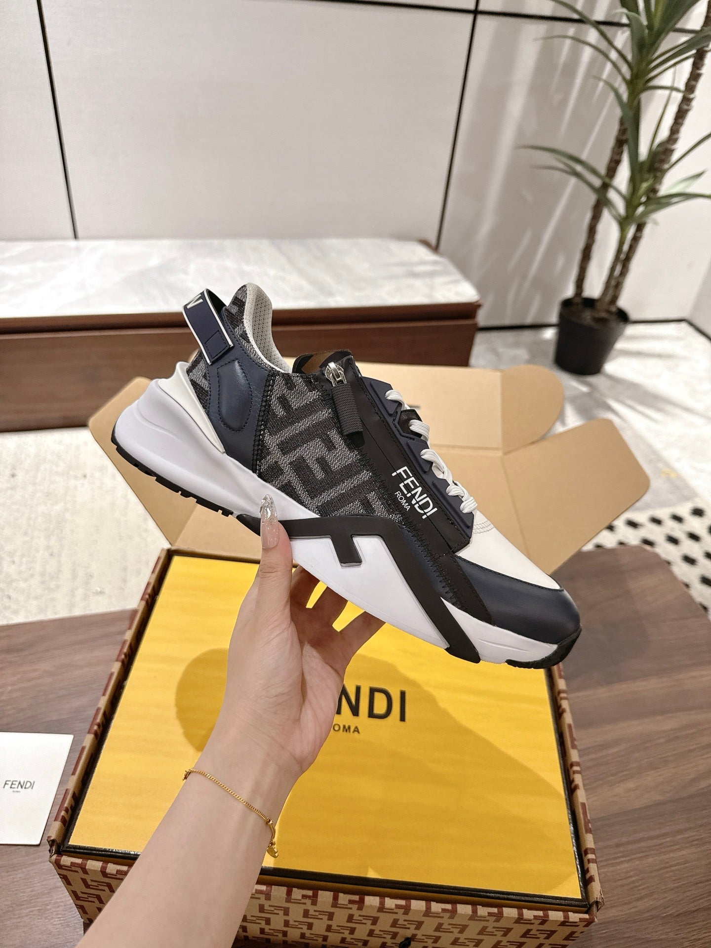 LuxluxHouse Best Quality Fendi Women Shoes