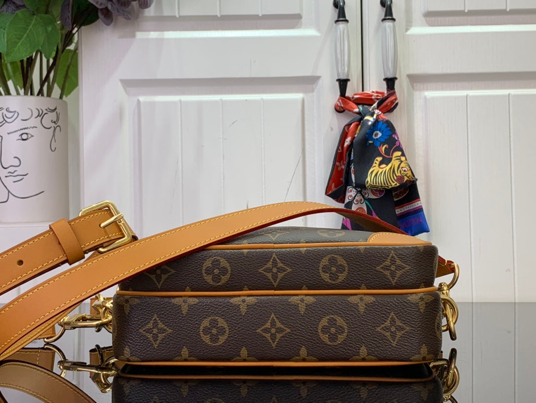 LuxluxHouse Best Quality Bags Louis Vuitton Men