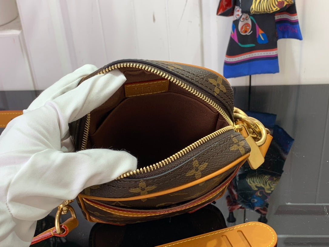 LuxluxHouse Best Quality Bags Louis Vuitton Men