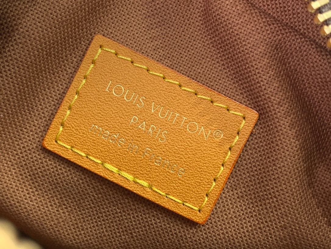 LuxluxHouse Best Quality Bags Louis Vuitton Men