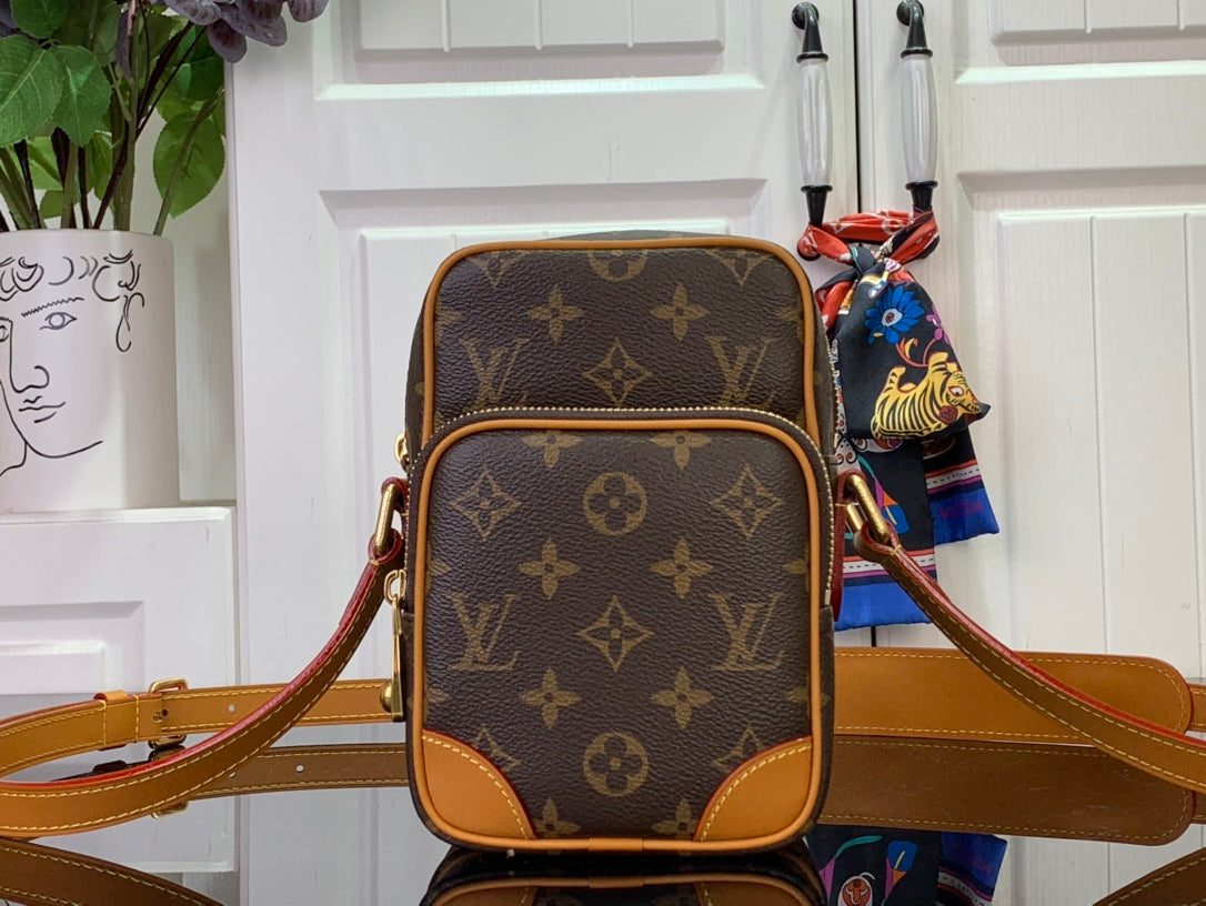 LuxluxHouse Best Quality Bags Louis Vuitton Men