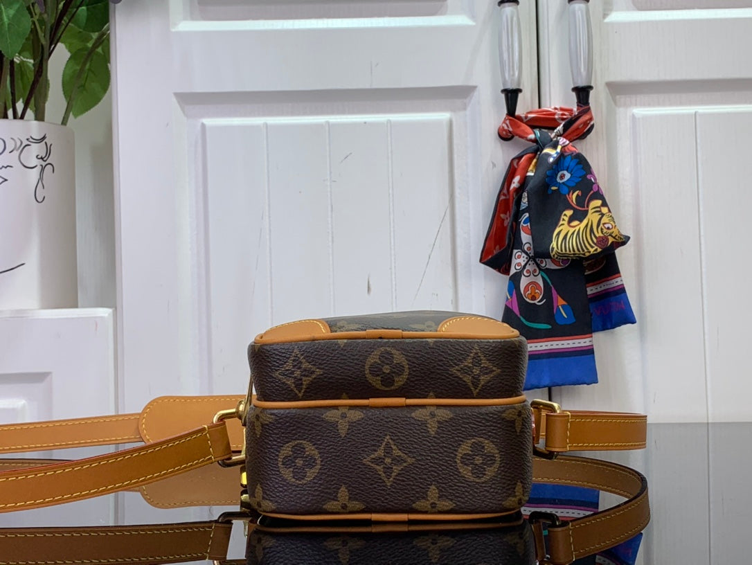 LuxluxHouse Best Quality Bags Louis Vuitton Men