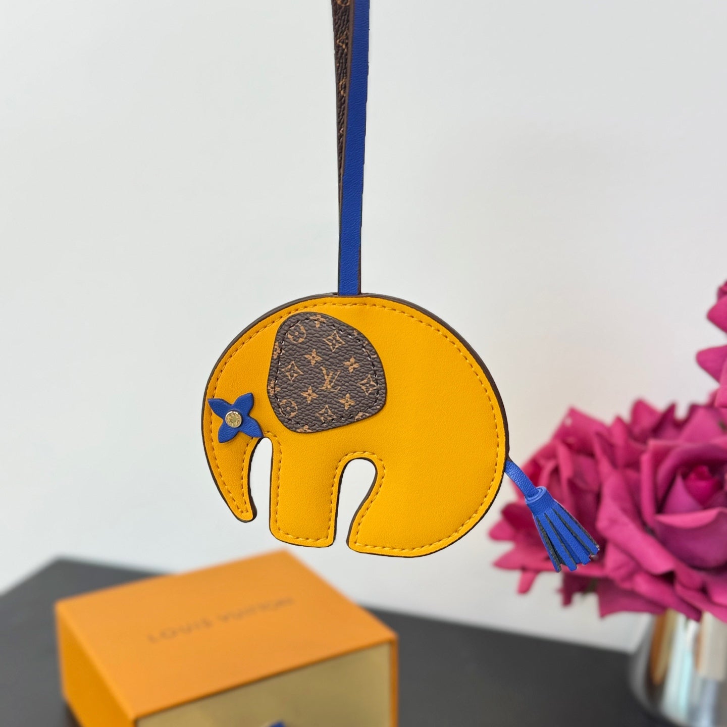LuxluxHouse Best Quality Accessories Keychain Louis Vuitton Keychain
