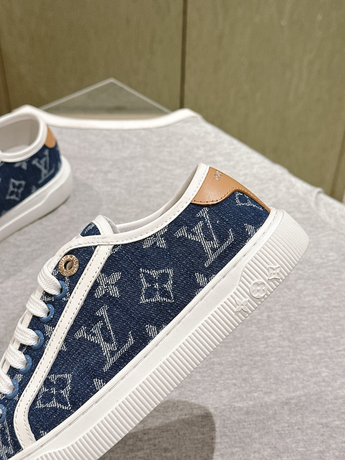 LuxluxHouse Best Quality Gucci Women Shoes
