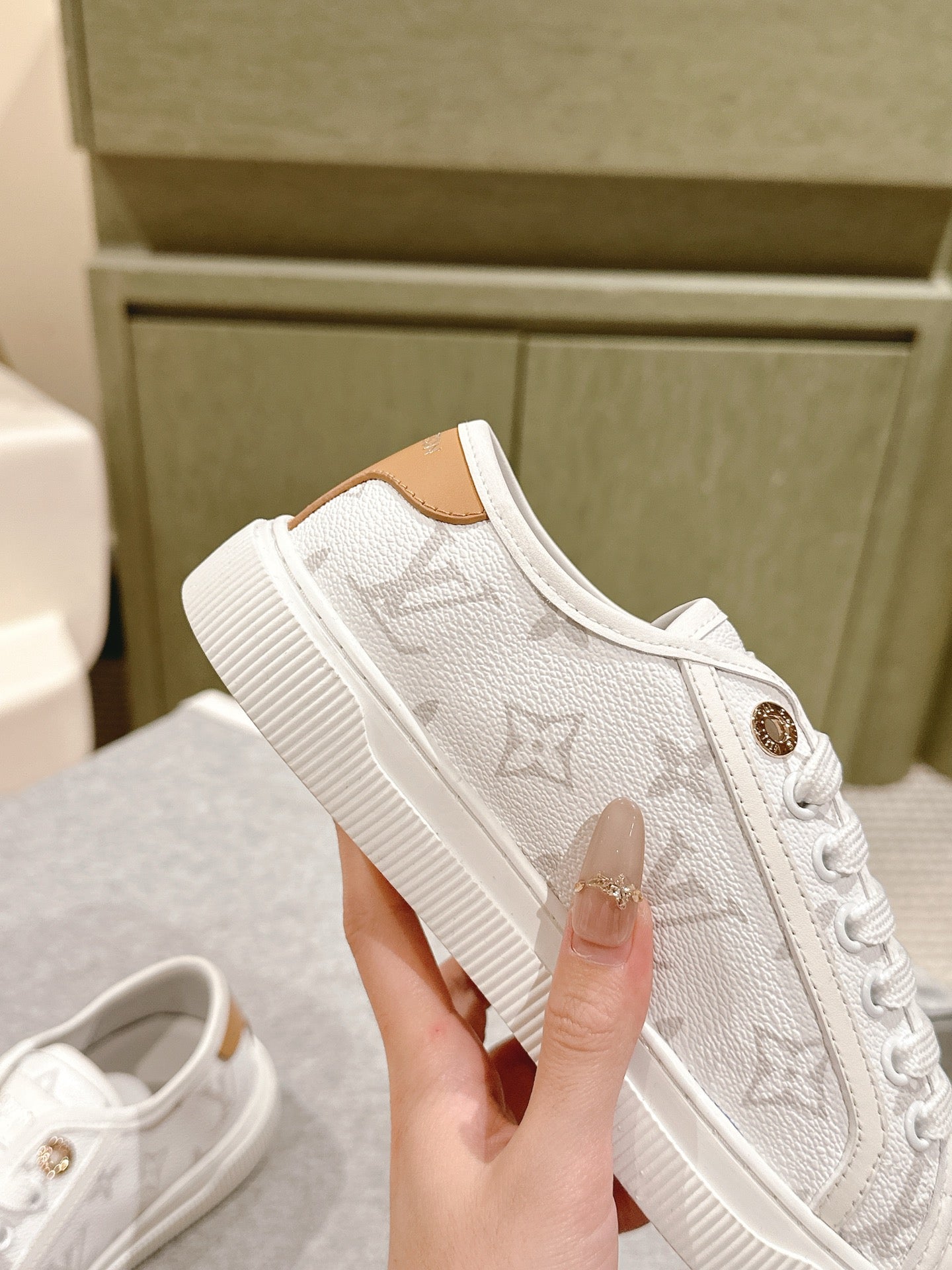 LuxluxHouse Best Quality Gucci Women Shoes