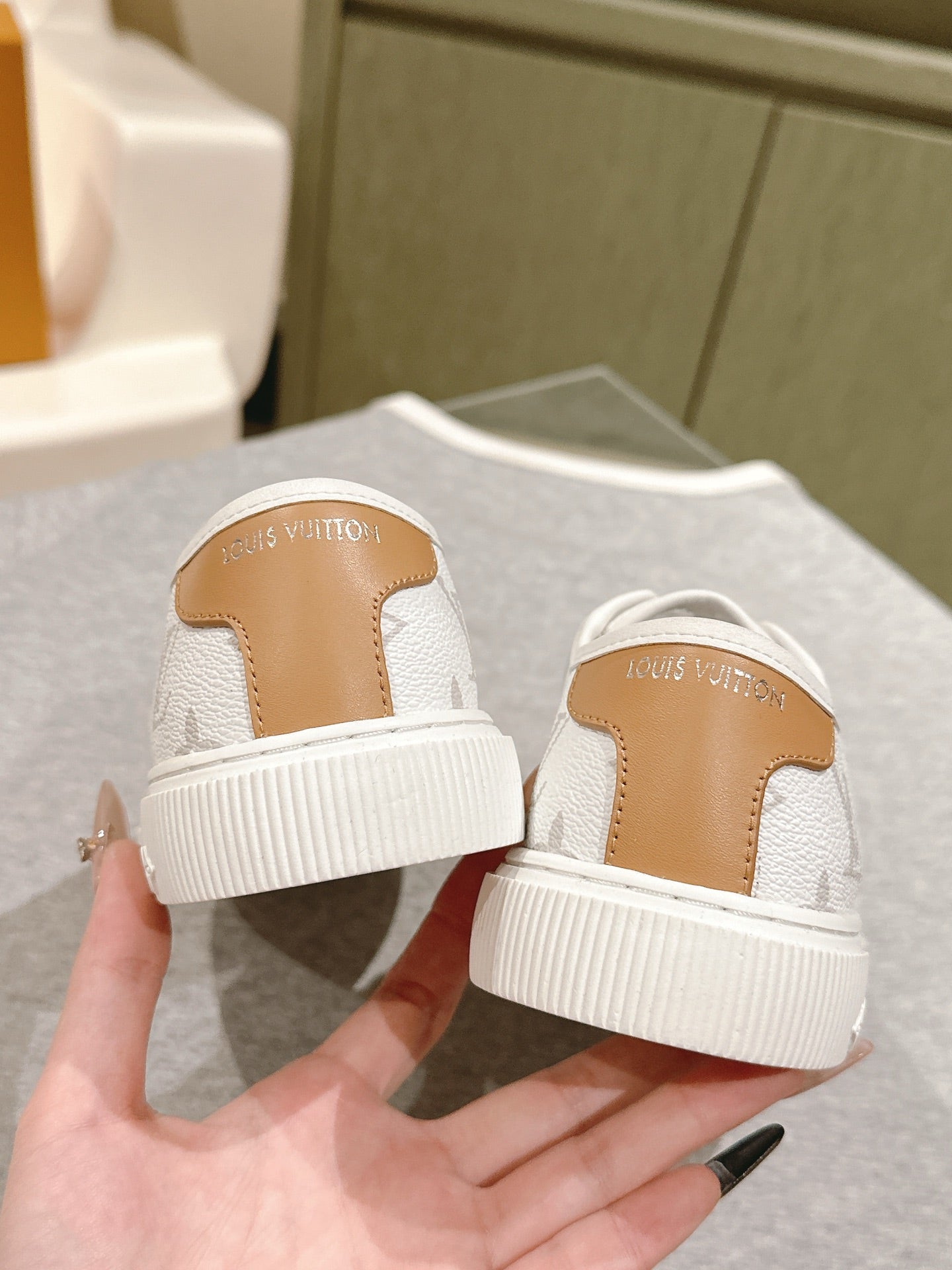 LuxluxHouse Best Quality Gucci Women Shoes