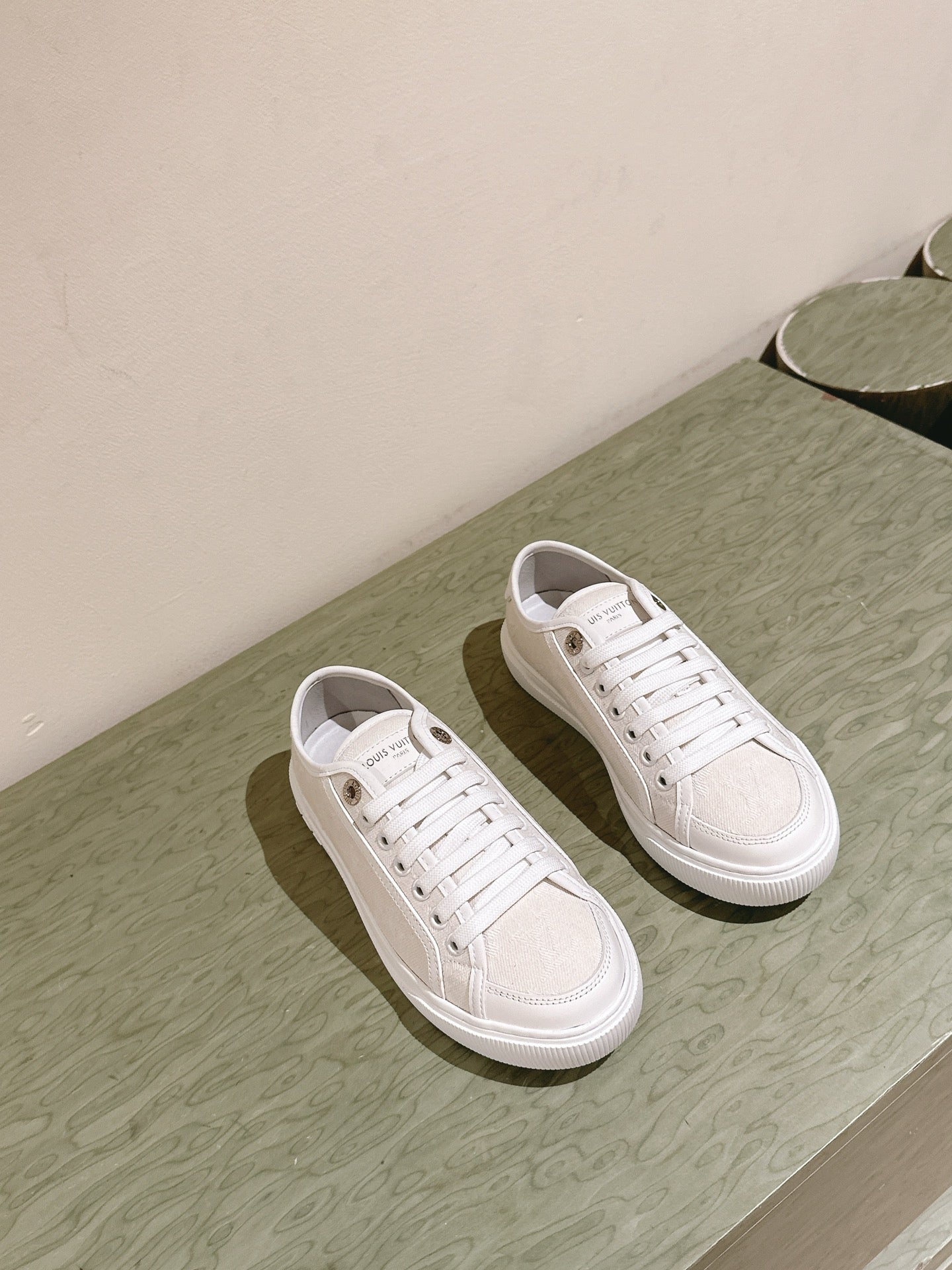 LuxluxHouse Best Quality Gucci Women Shoes