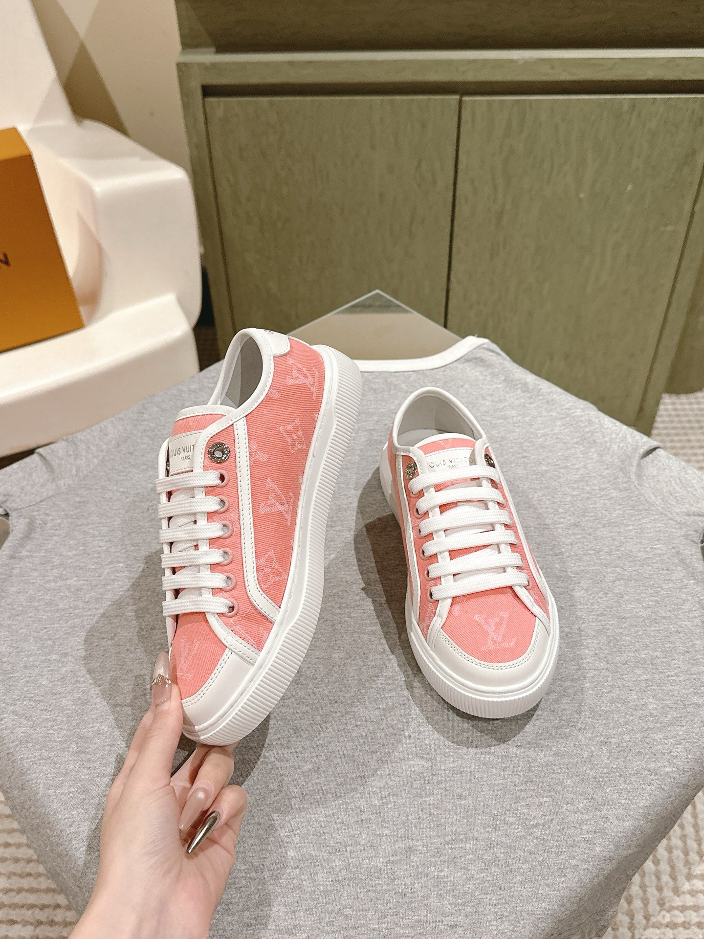 LuxluxHouse Best Quality Gucci Women Shoes
