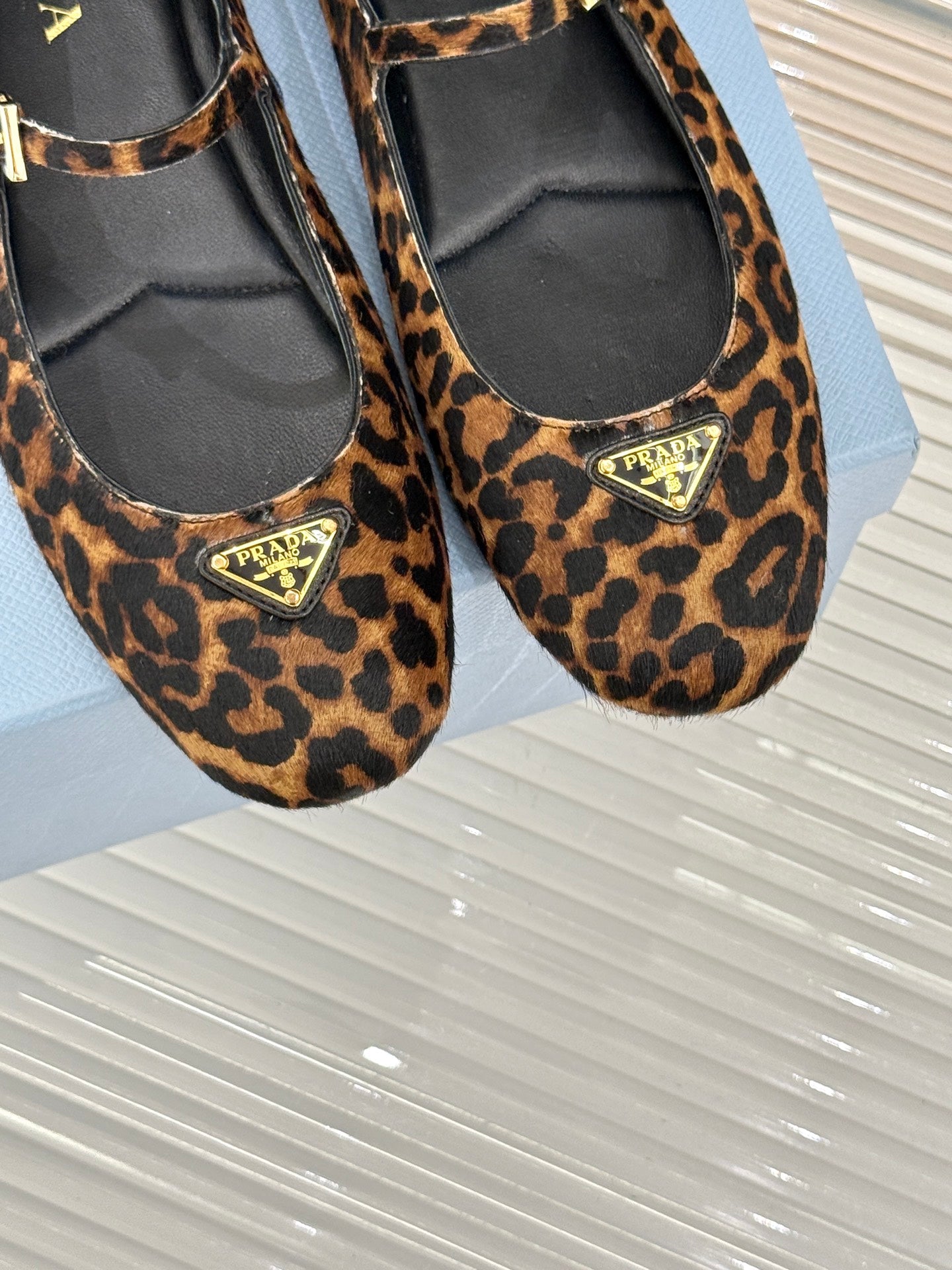 LuxluxHouse Best Quality Women Shoes Prada