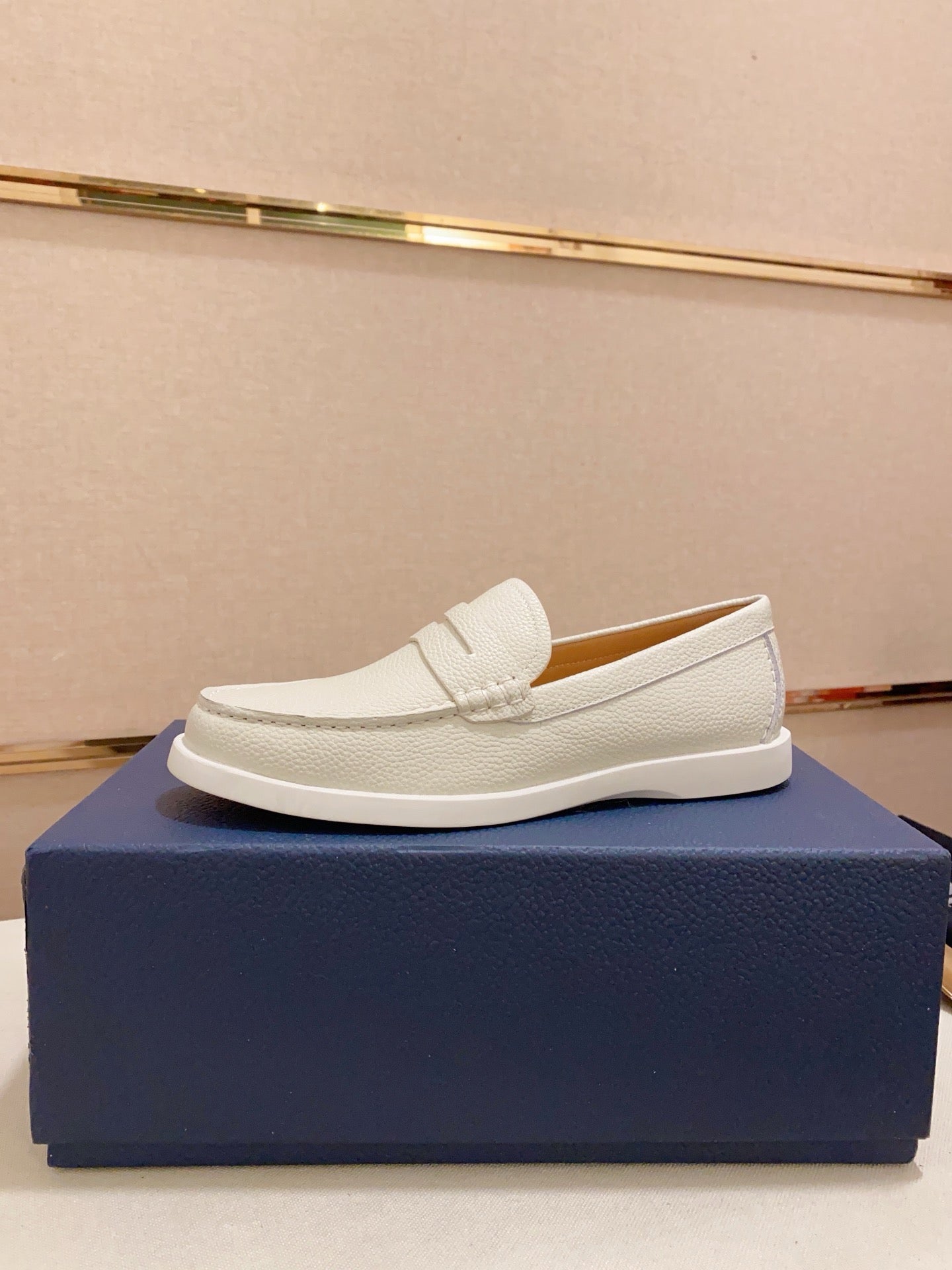 LuxluxHouse Best Quality Shoes Dior