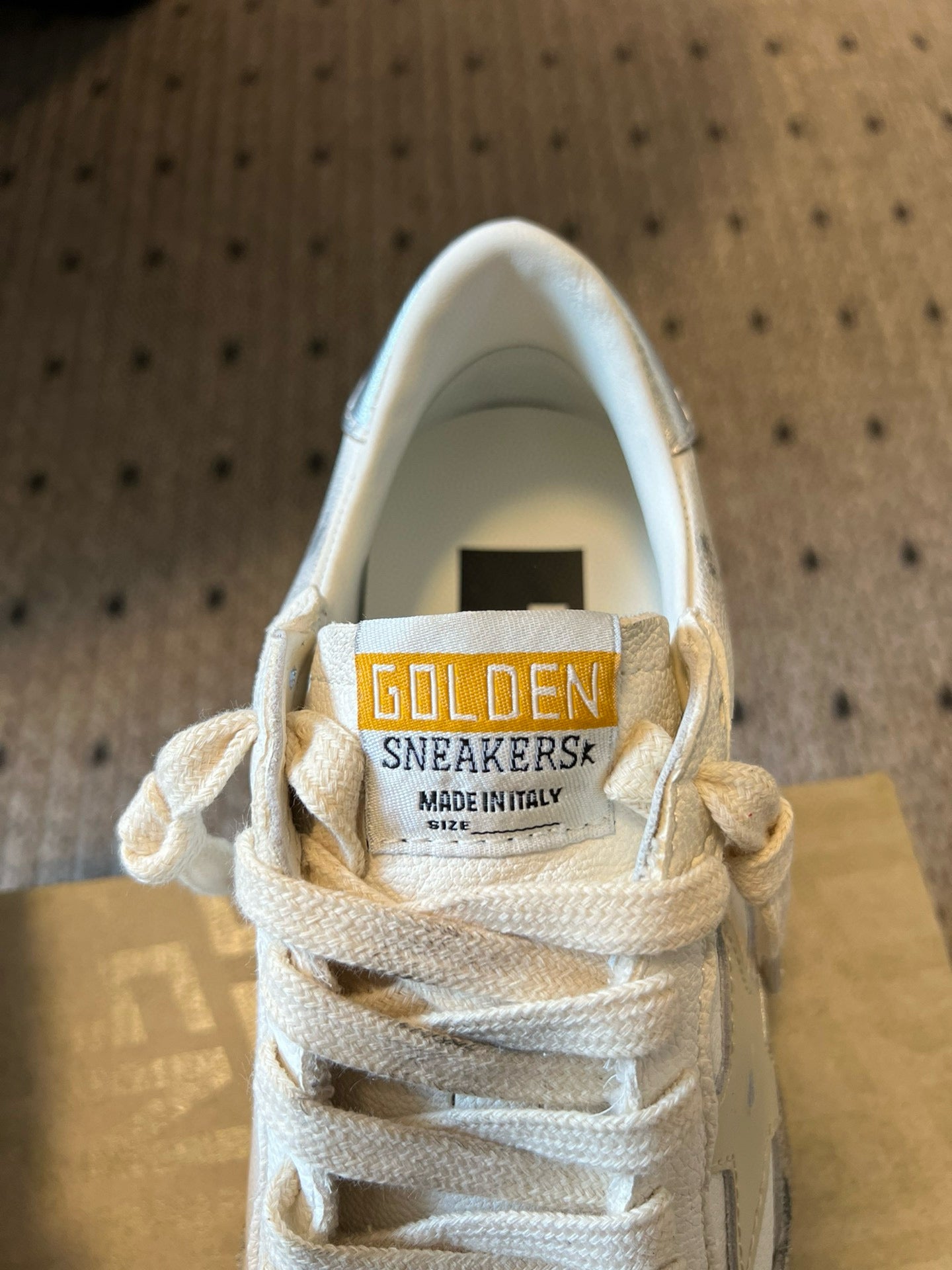 LuxluxHouse Best Quality Shoes Golden Goose