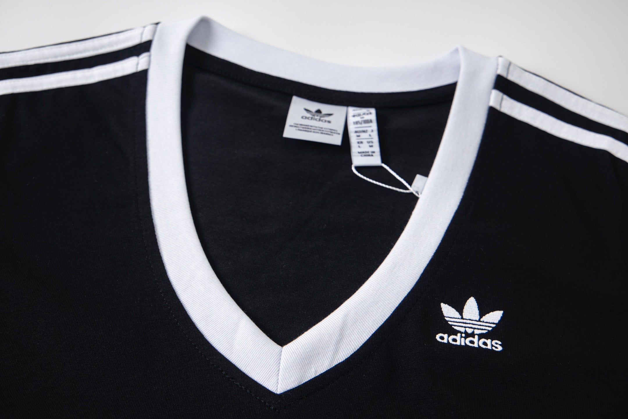 LuxluxHouse Best Quality Clothes Nike & Adidas T-shirt