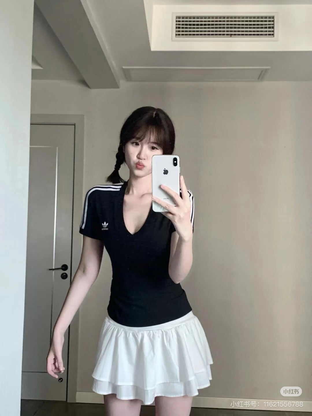 LuxluxHouse Best Quality Clothes Nike & Adidas T-shirt