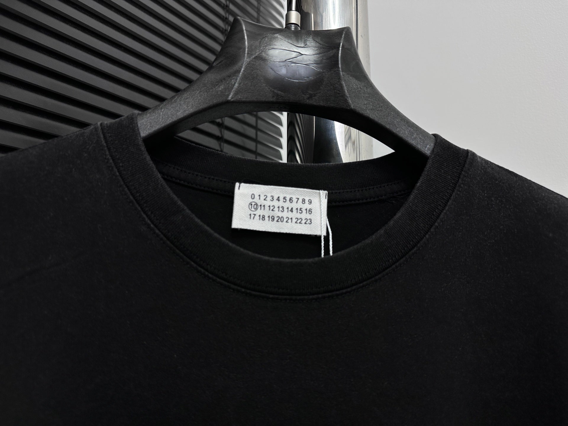 LuxluxHouse Best Quality Clothes T-shirt Chanel & Maison Margiela
