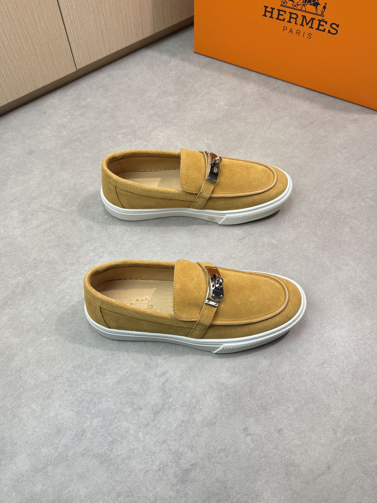 LuxluxHouse Best Quality Shoes Hermes