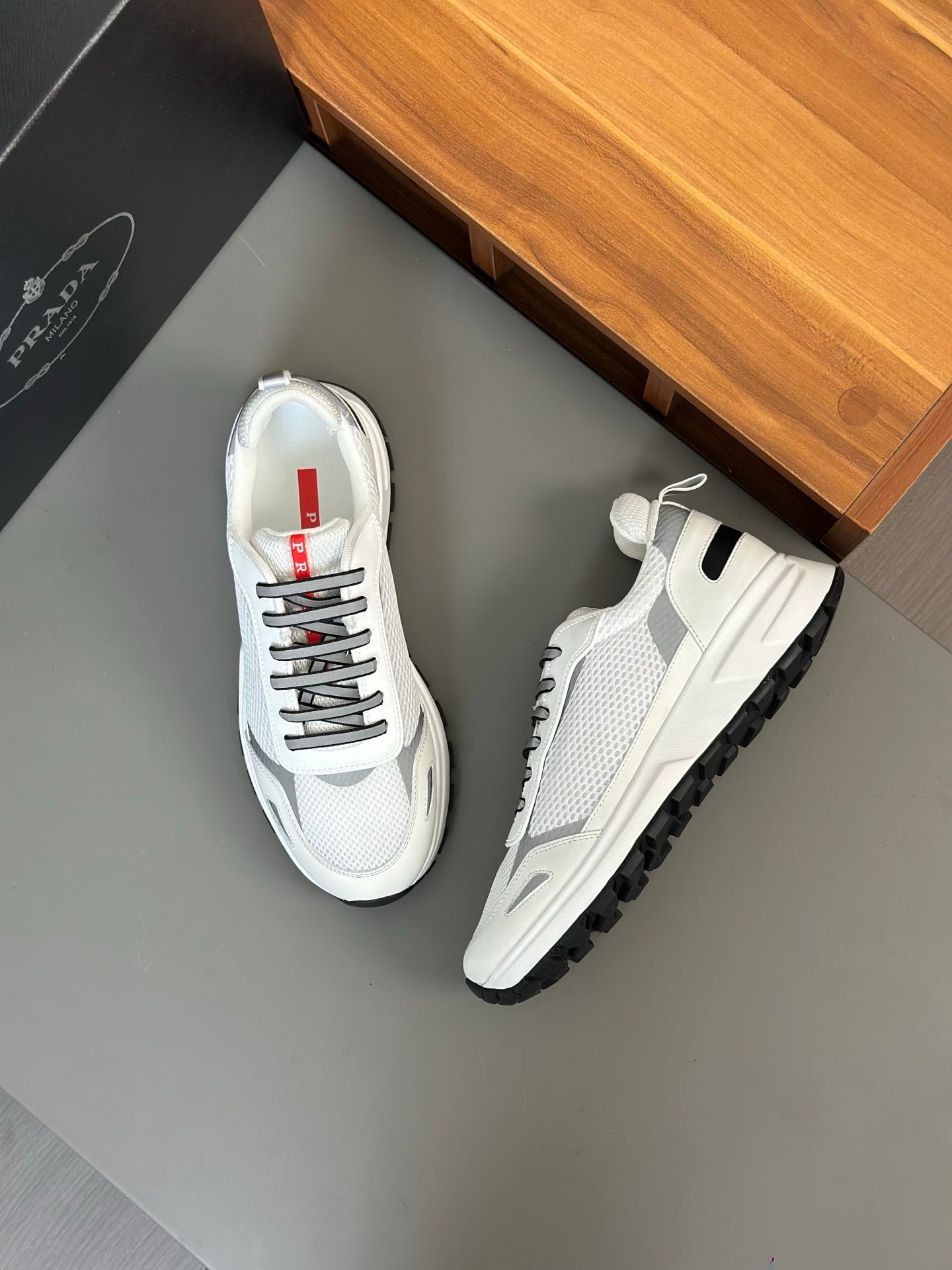 LuxluxHouse Best Quality Shoes Prada