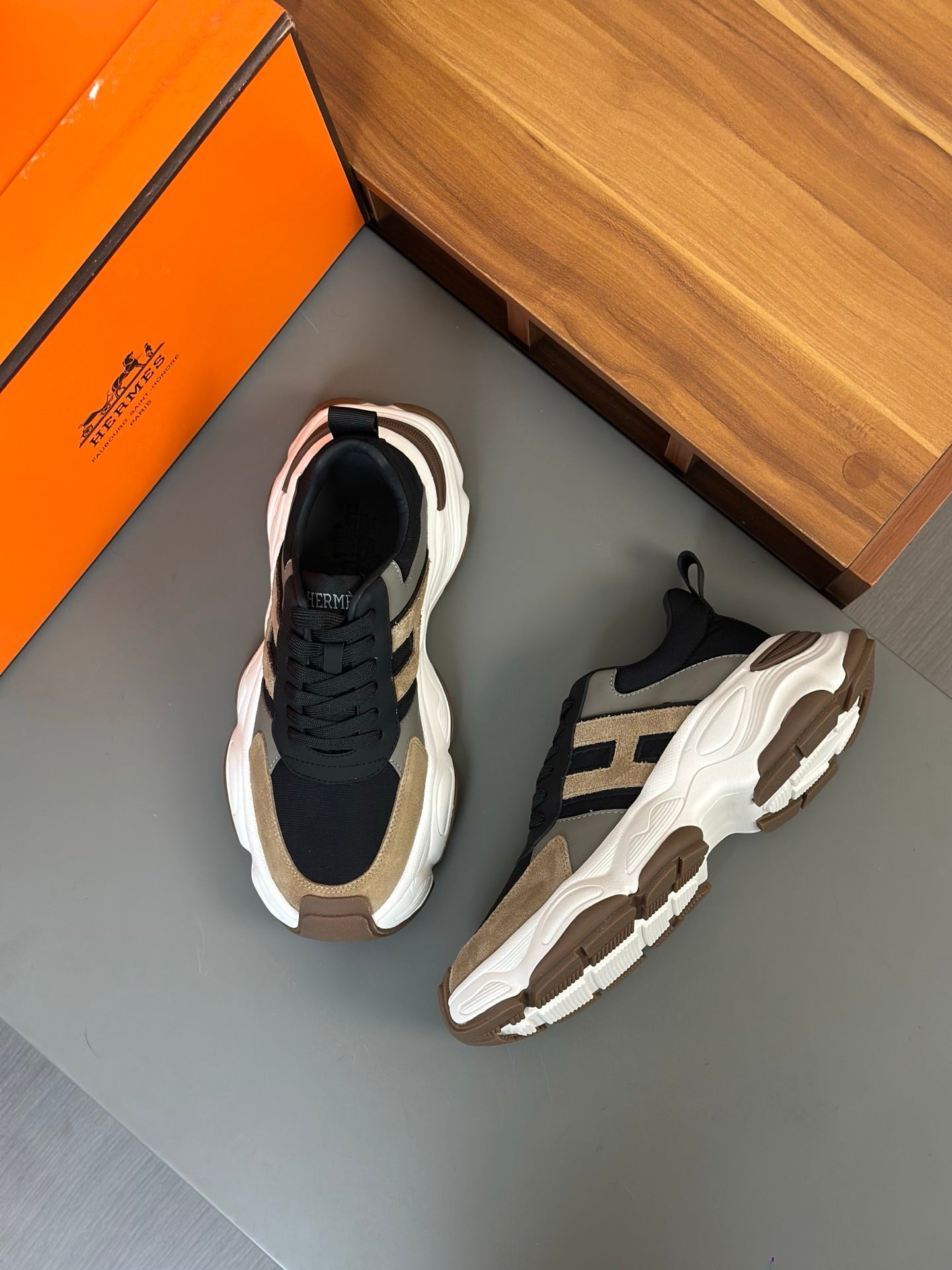 LuxluxHouse Best Quality Shoes Hermes