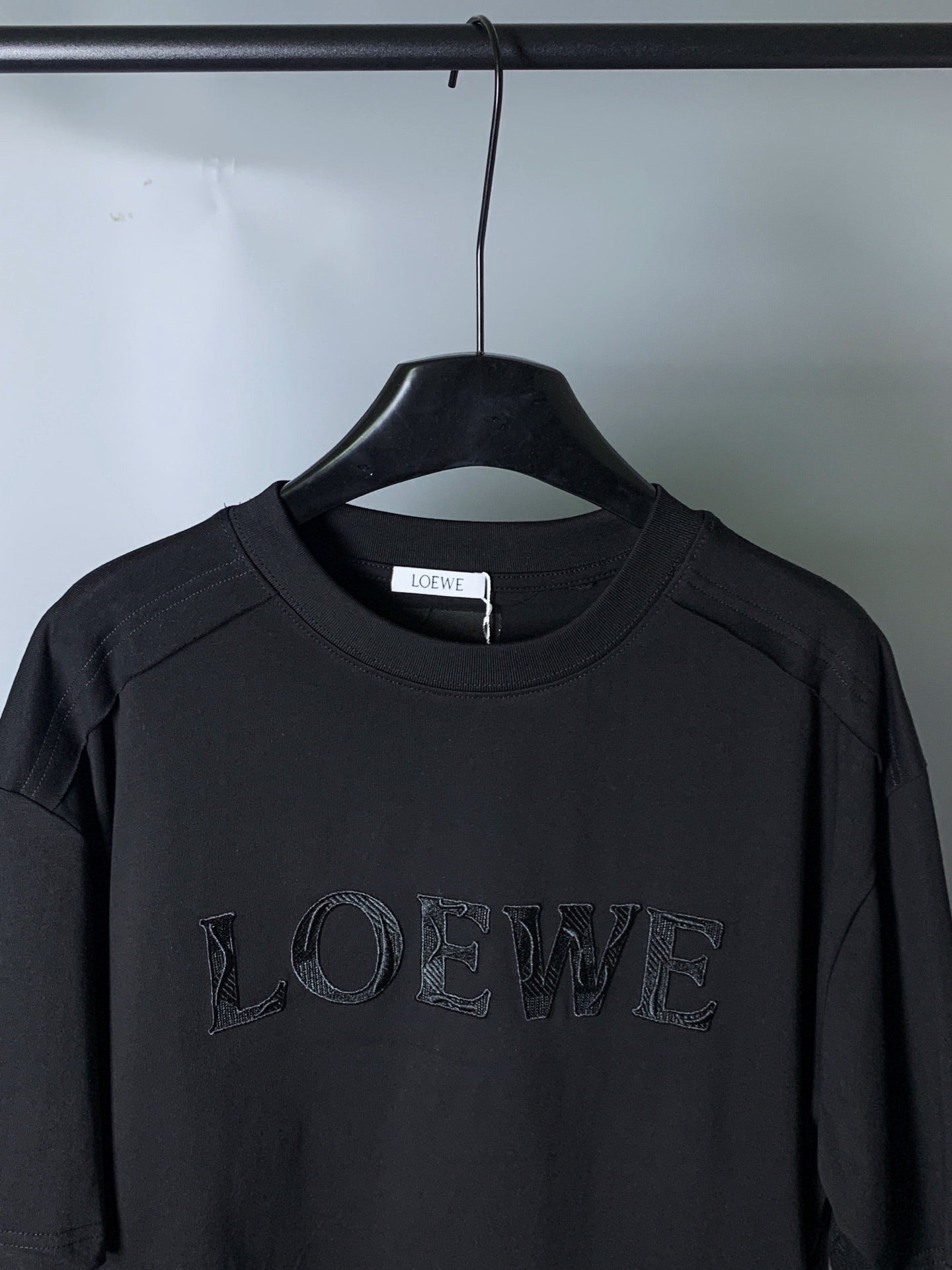 LuxluxHouse Best Quality Clothes T-shirt Loewe