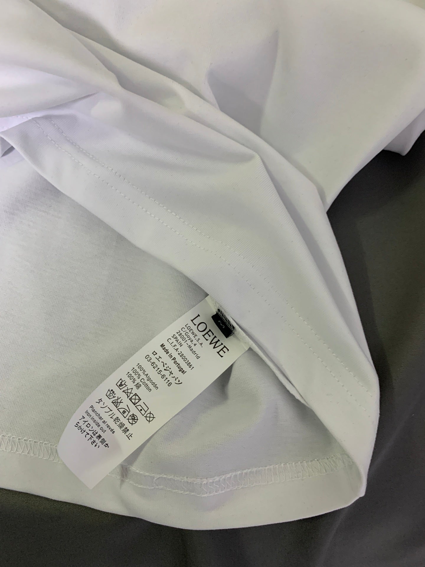 LuxluxHouse Best Quality Clothes T-shirt Loewe