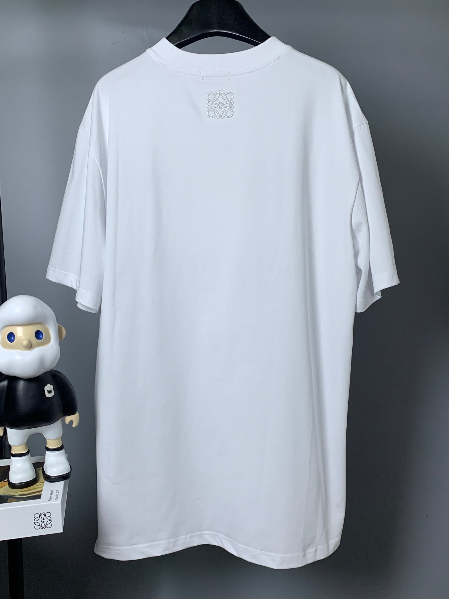 LuxluxHouse Best Quality Clothes T-shirt Loewe