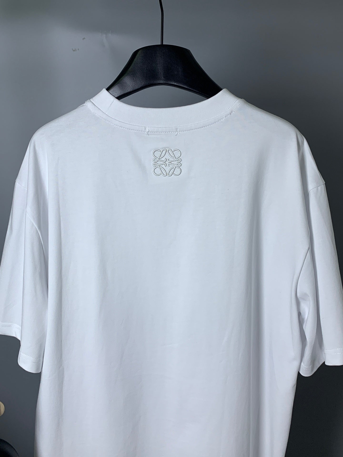 LuxluxHouse Best Quality Clothes T-shirt Loewe