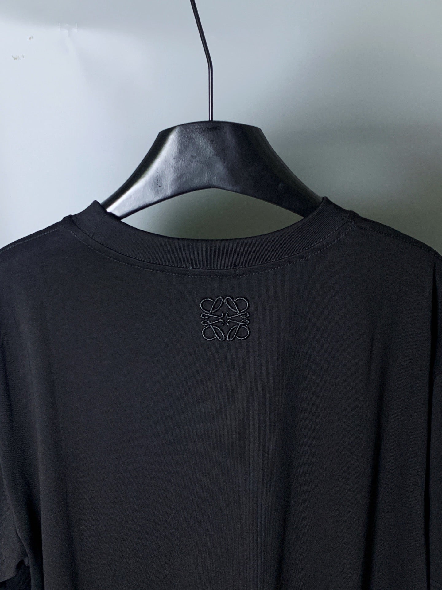 LuxluxHouse Best Quality Clothes T-shirt Loewe