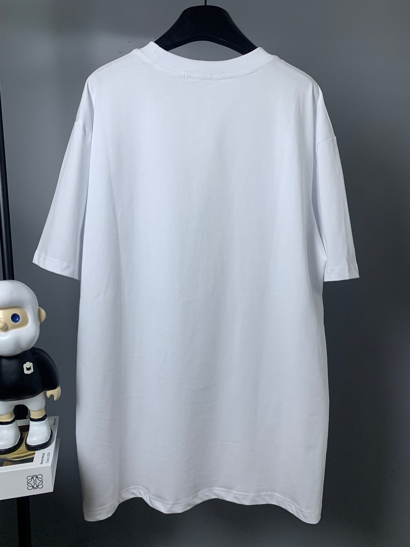 LuxluxHouse Best Quality Clothes T-shirt Loewe