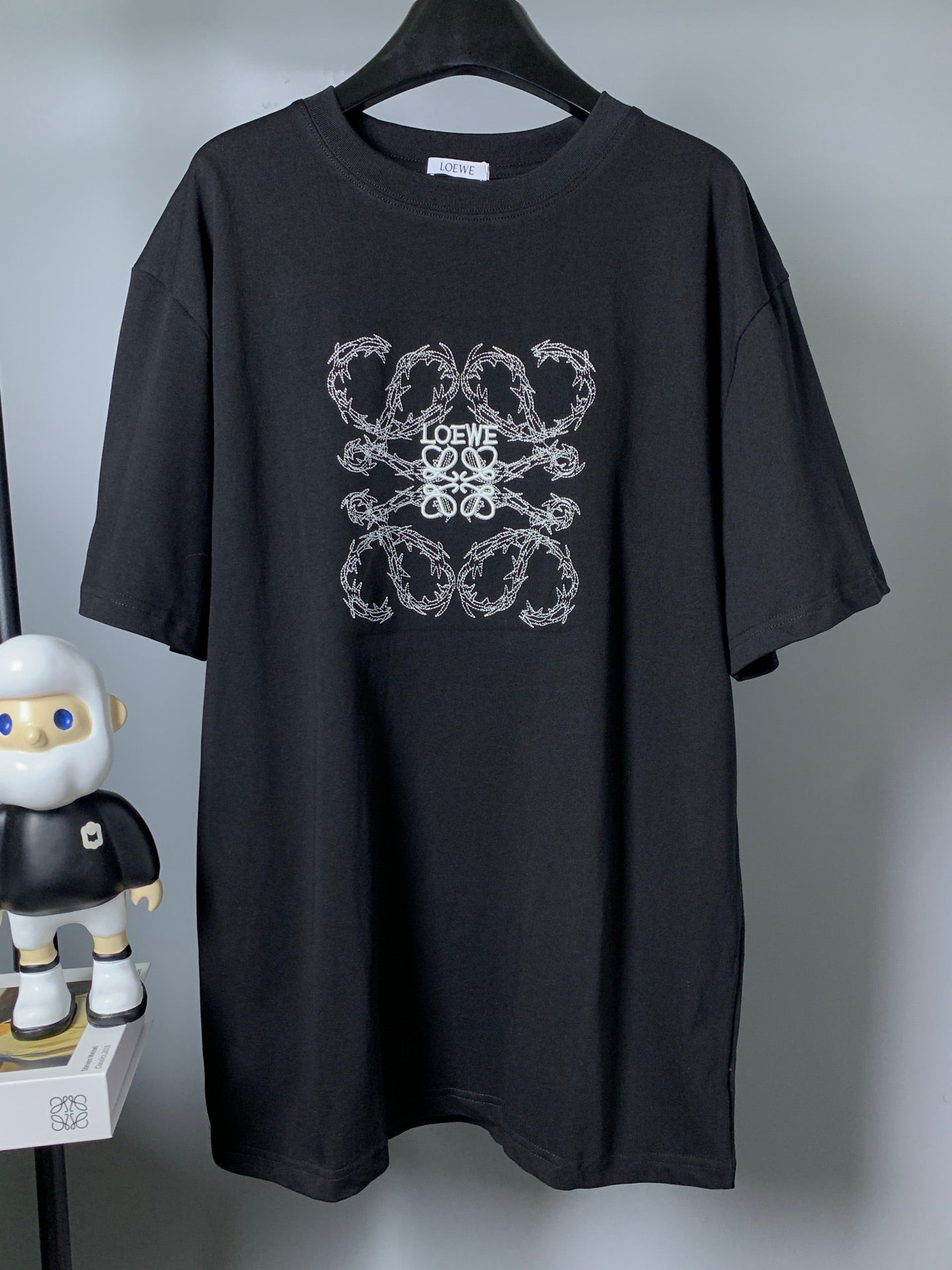 LuxluxHouse Best Quality Clothes T-shirt Loewe