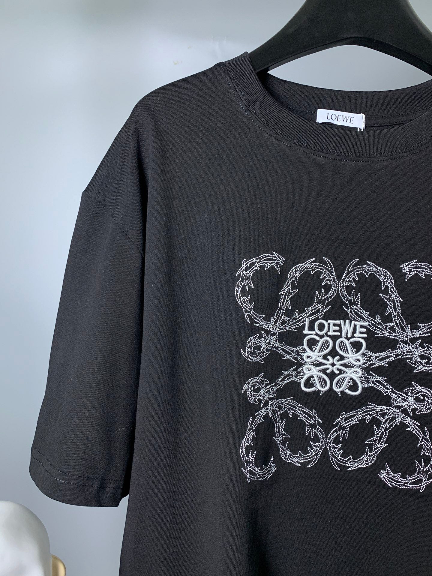 LuxluxHouse Best Quality Clothes T-shirt Loewe