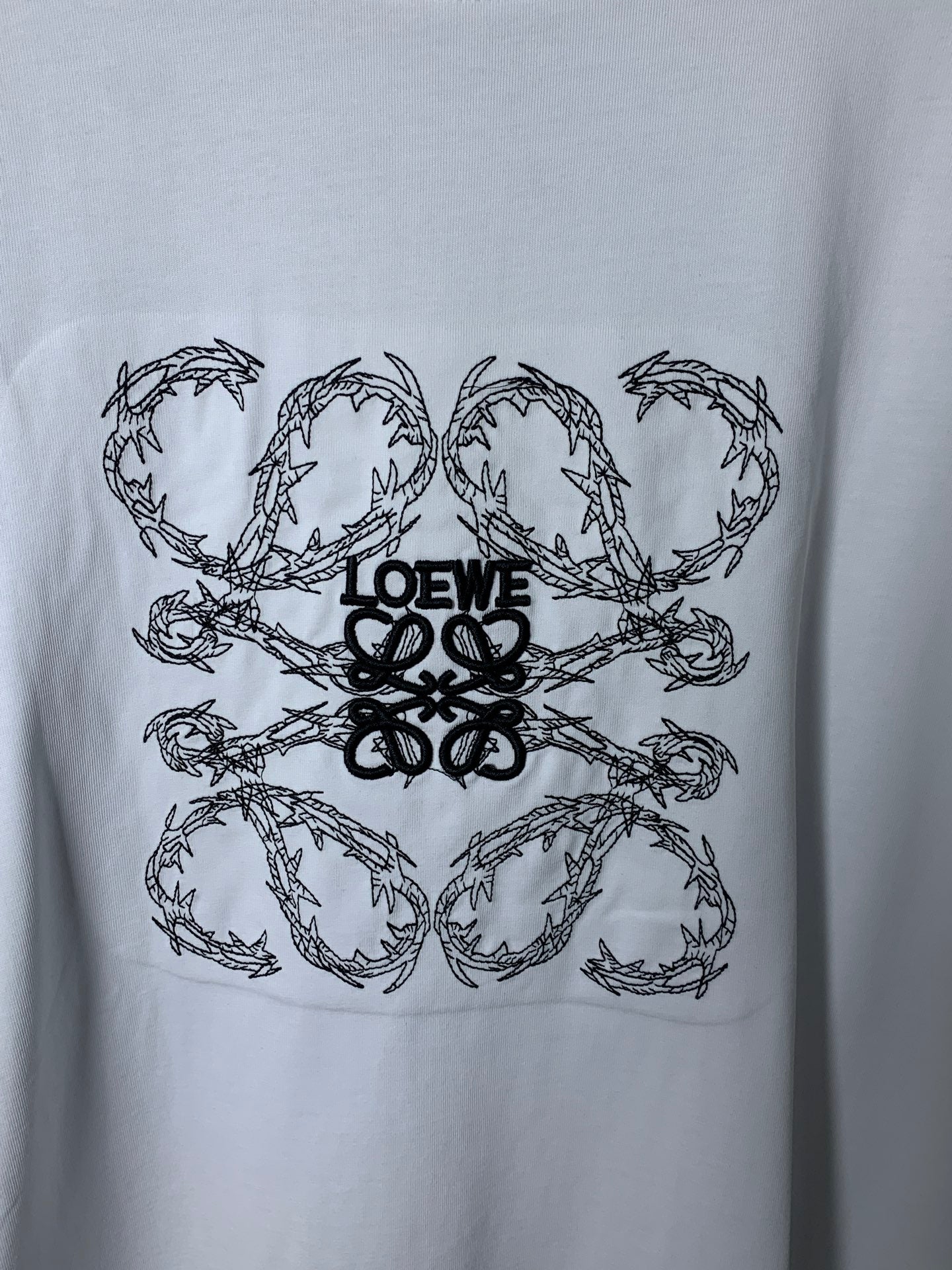 LuxluxHouse Best Quality Clothes T-shirt Loewe