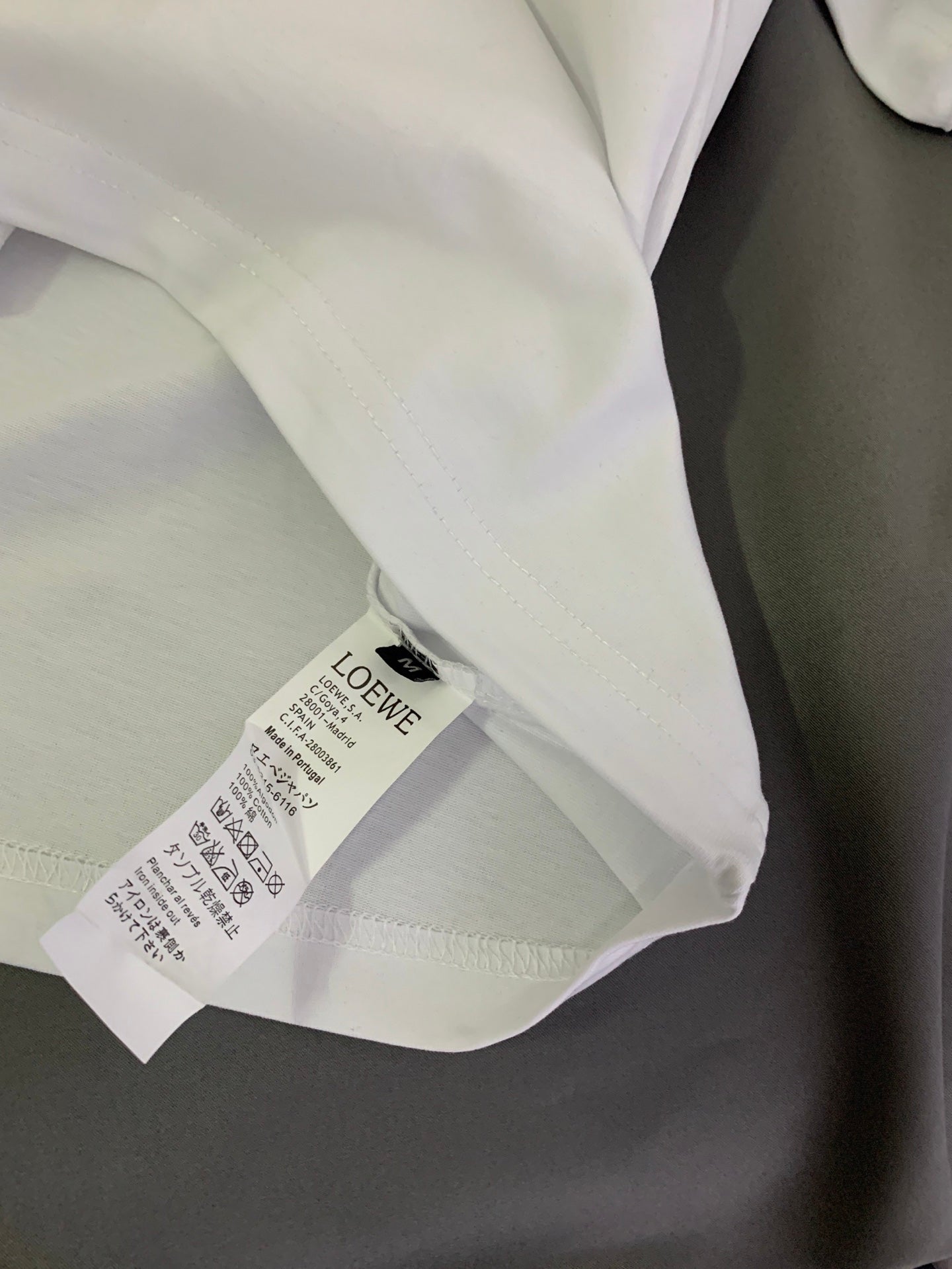 LuxluxHouse Best Quality Clothes T-shirt Loewe