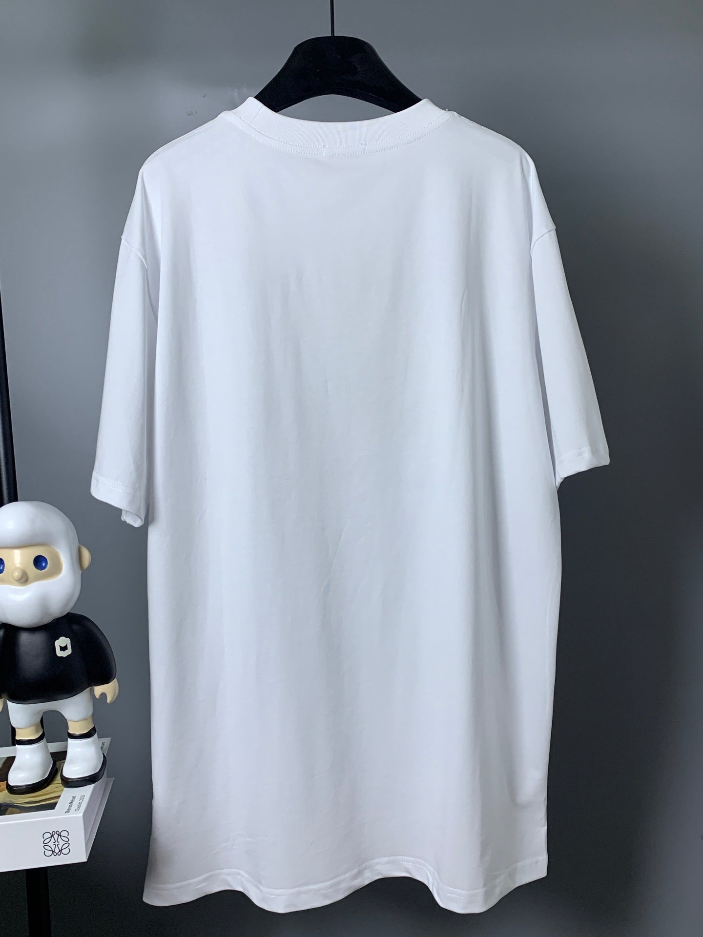 LuxluxHouse Best Quality Clothes T-shirt Loewe