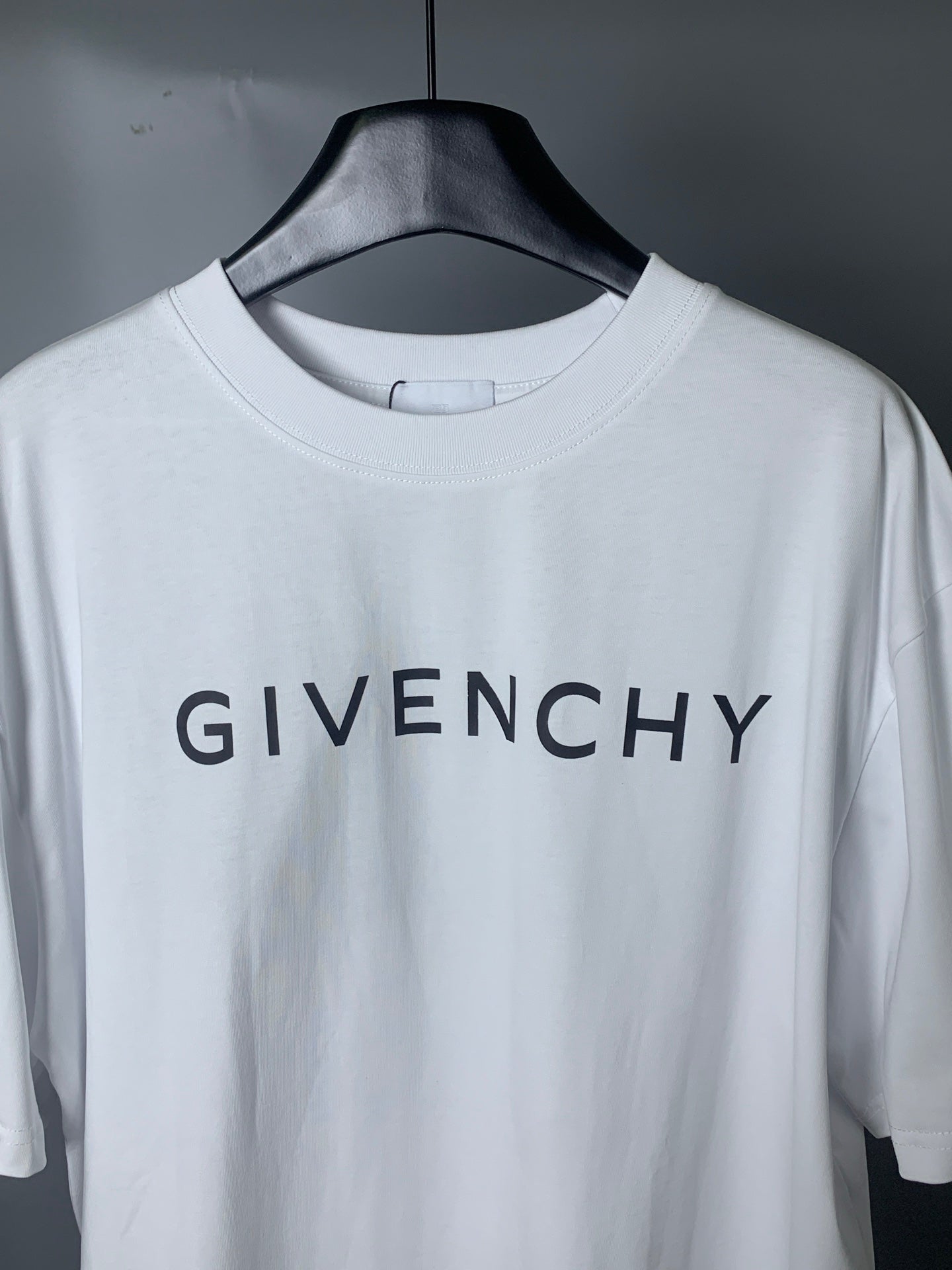 LuxluxHouse Best Quality Clothes Givenchy T-shirt