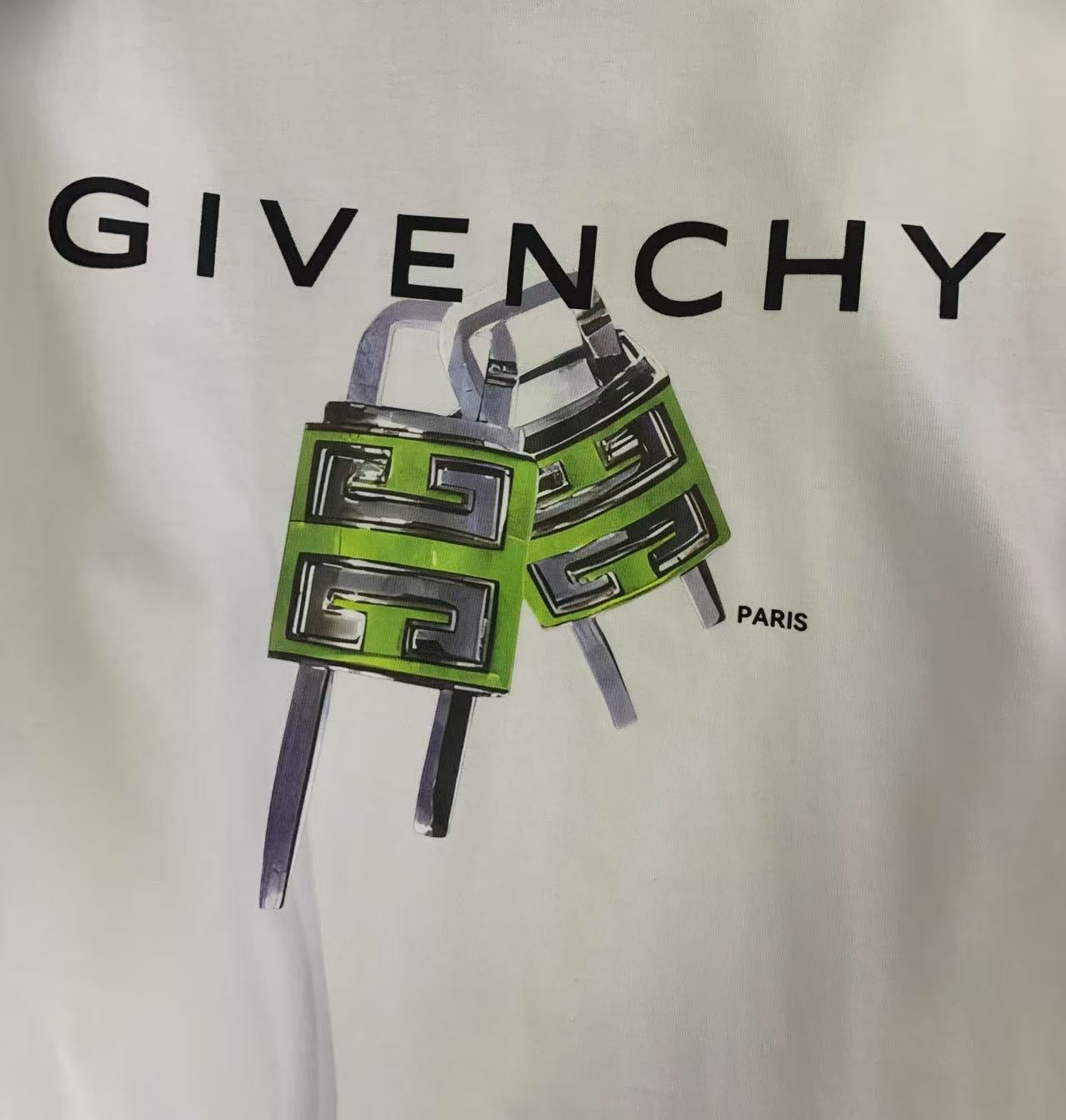 LuxluxHouse Best Quality Clothes Givenchy T-shirt