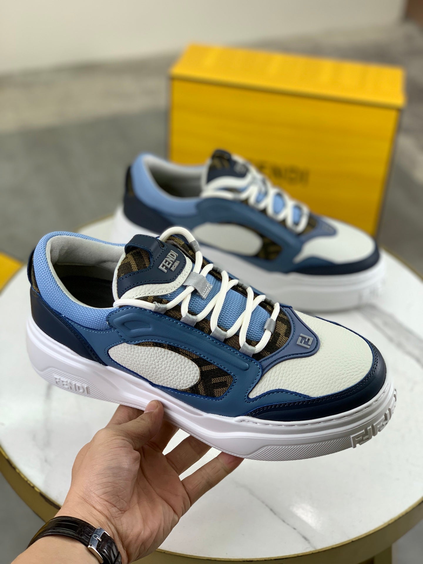 LuxluxHouse Best Quality Shoes Fendi