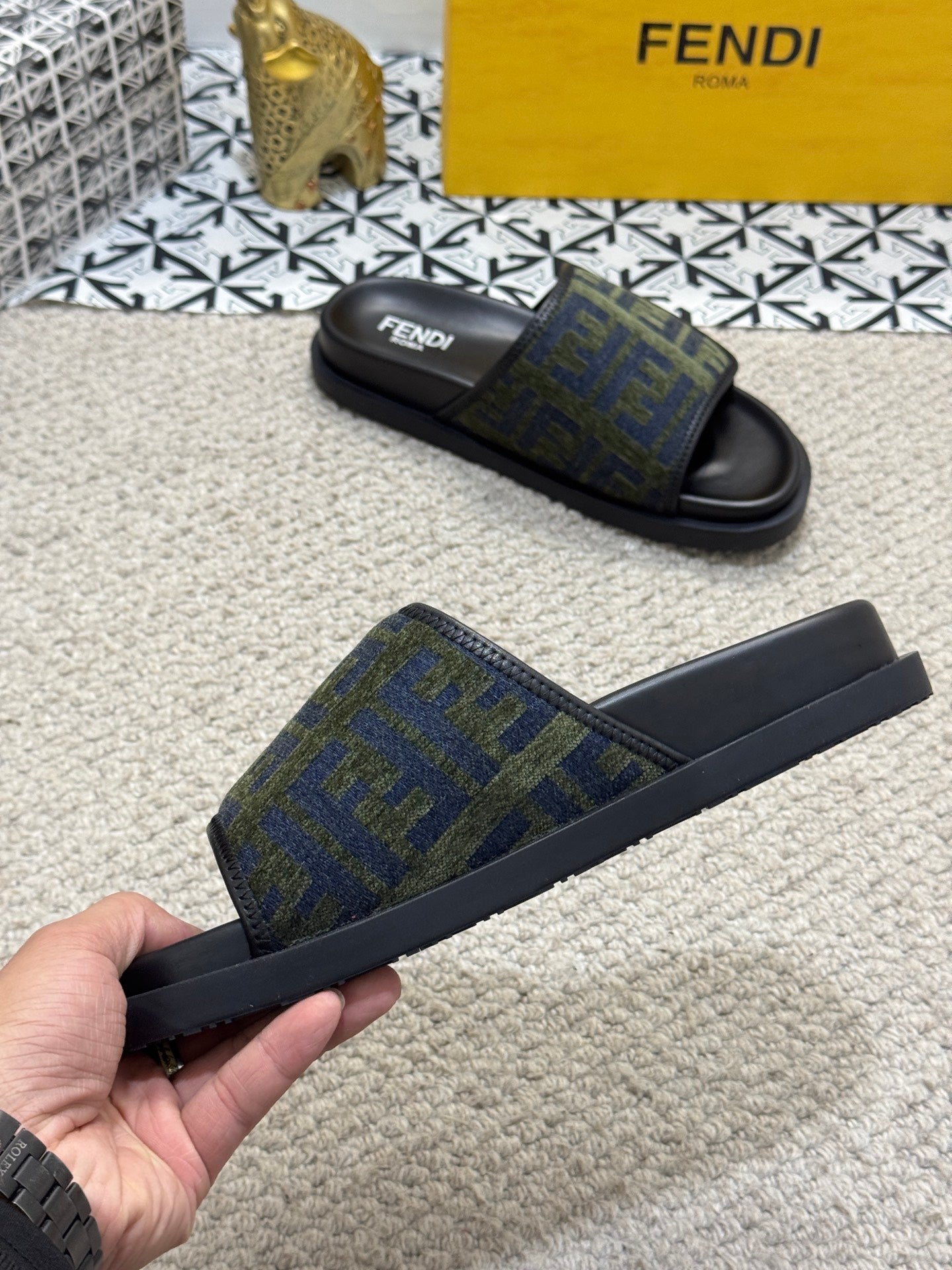 LuxluxHouse Best Quality Sandals Fendi