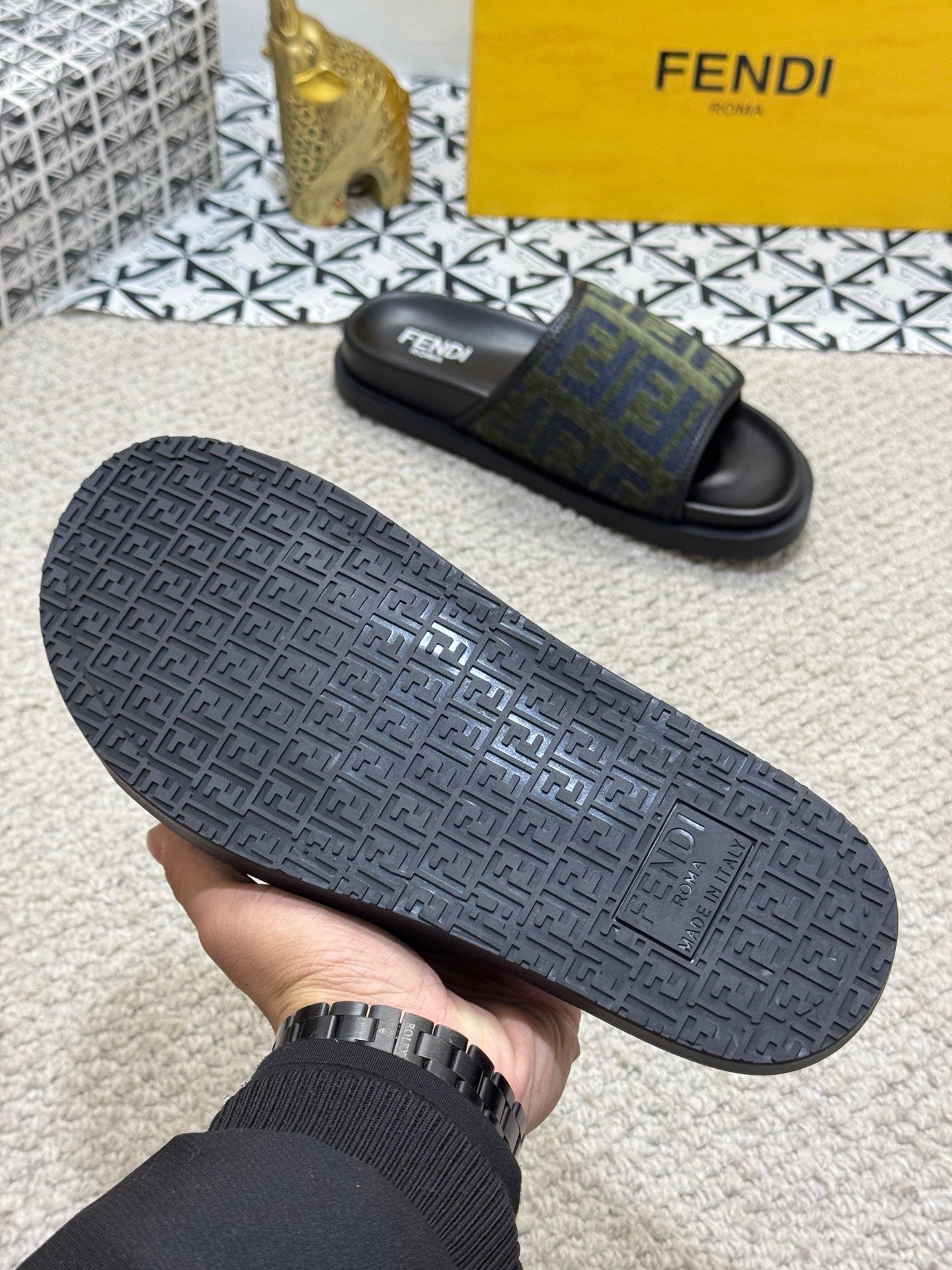 LuxluxHouse Best Quality Sandals Fendi