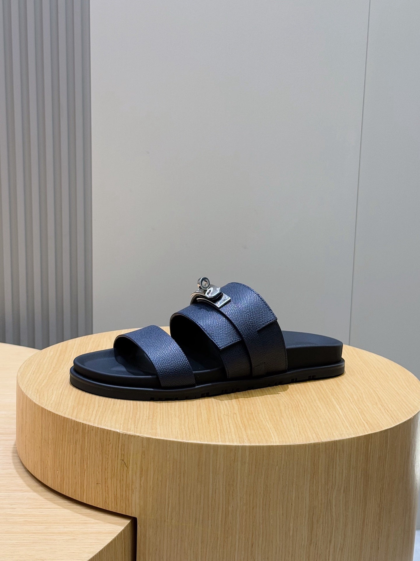 LuxluxHouse Best Quality Sandals Hermes