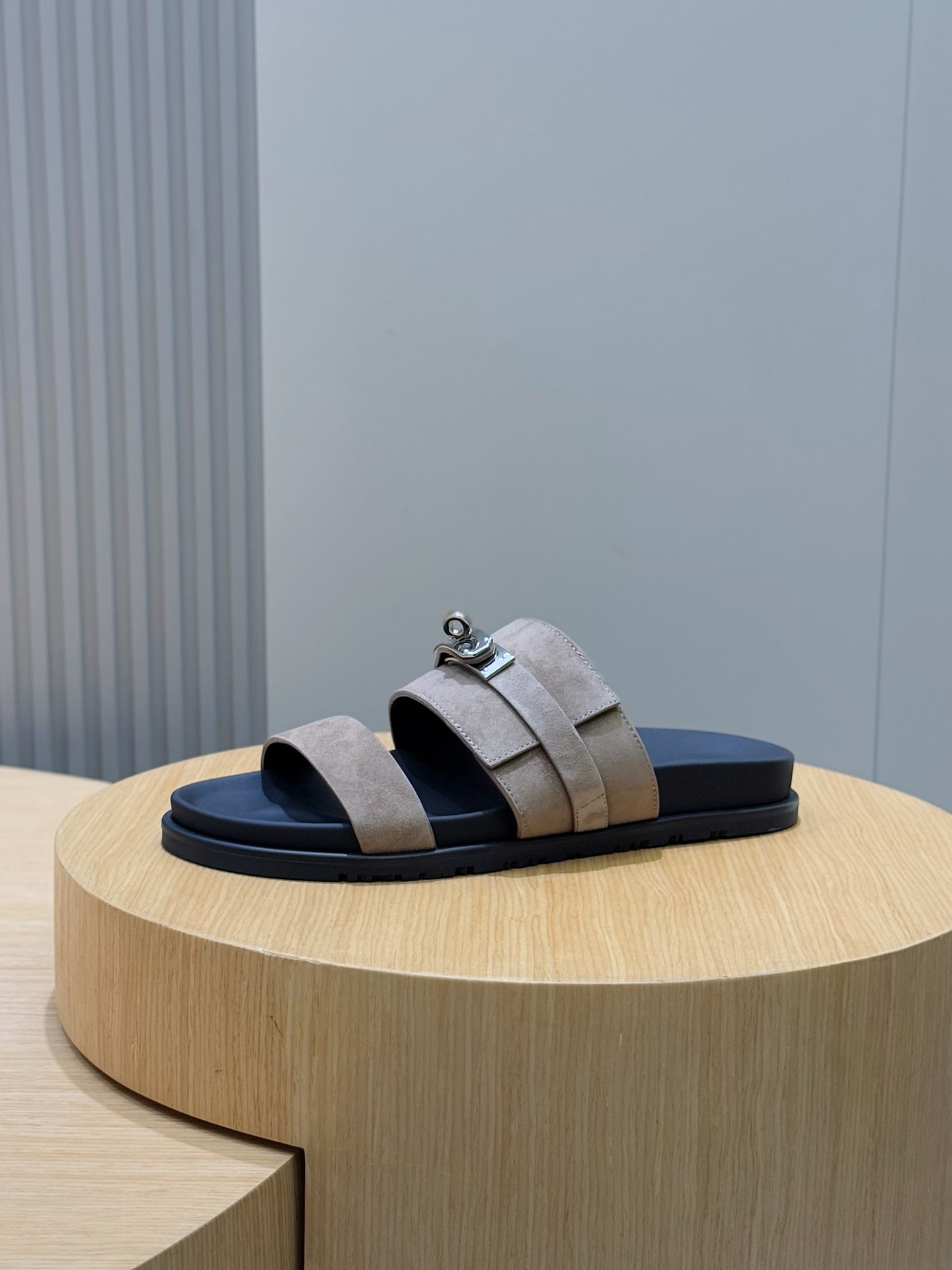LuxluxHouse Best Quality Sandals Hermes
