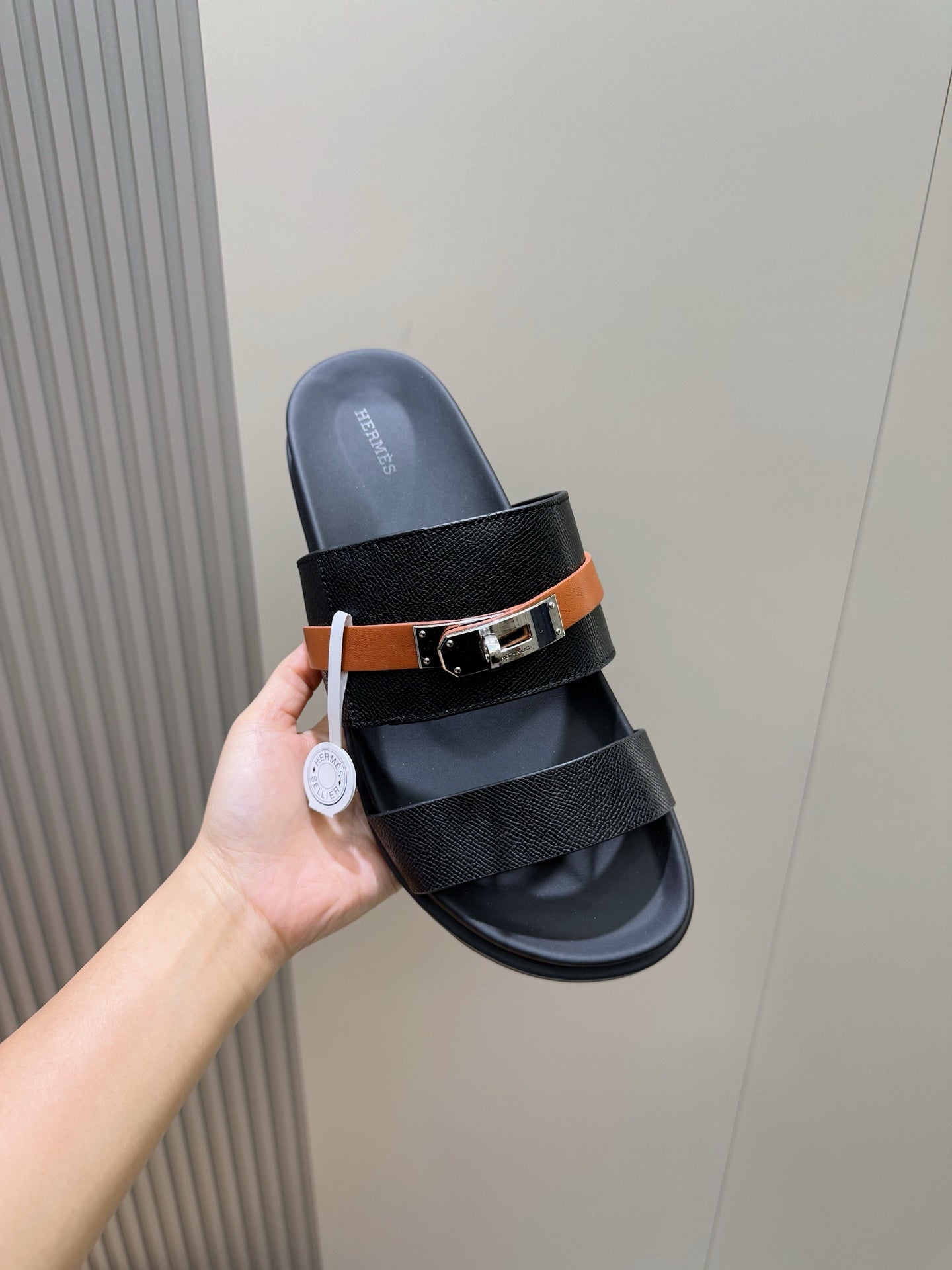 LuxluxHouse Best Quality Sandals Hermes