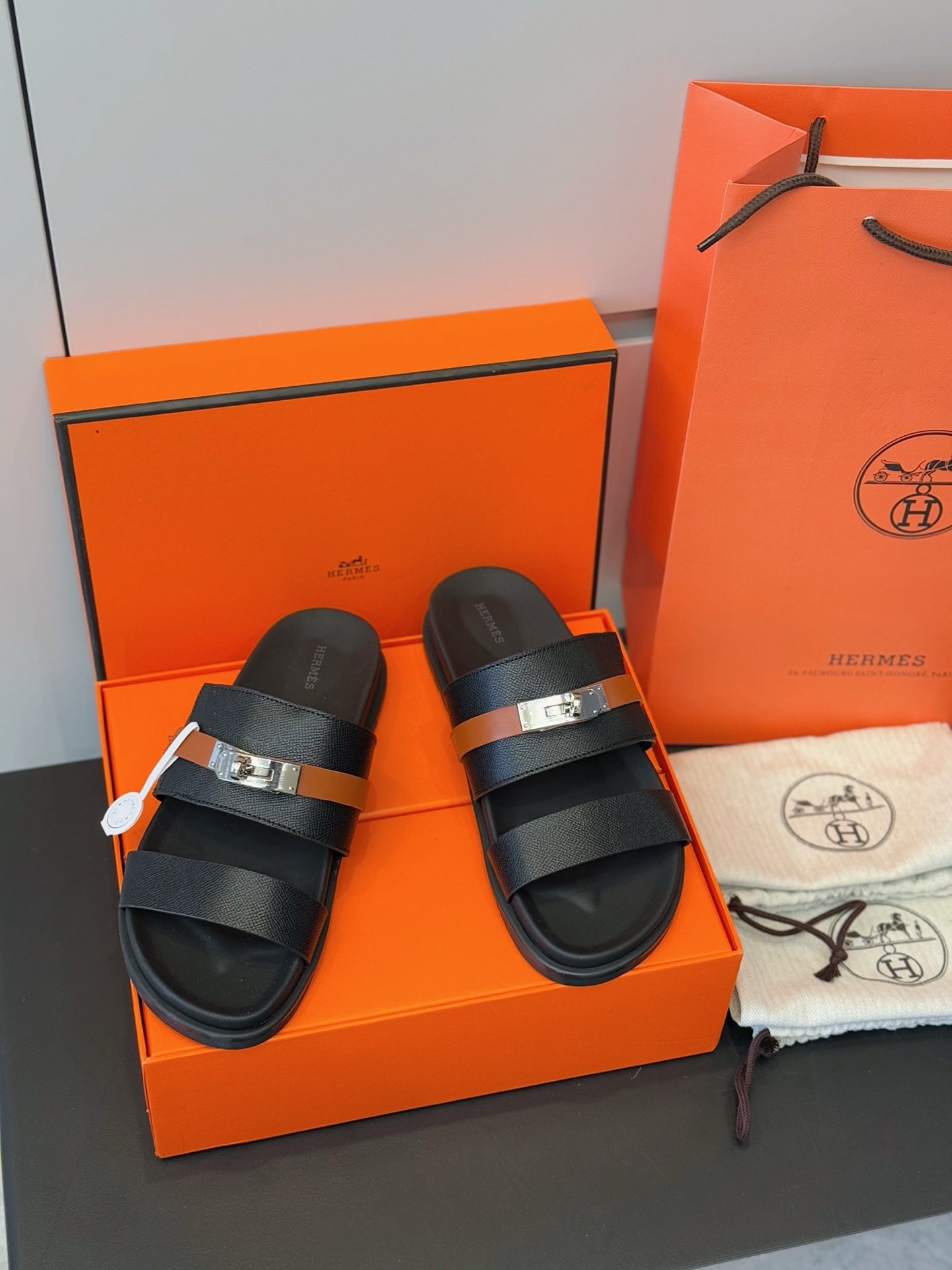 LuxluxHouse Best Quality Sandals Hermes