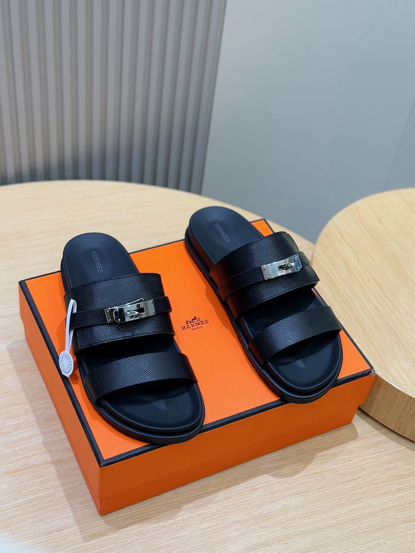 LuxluxHouse Best Quality Sandals Hermes
