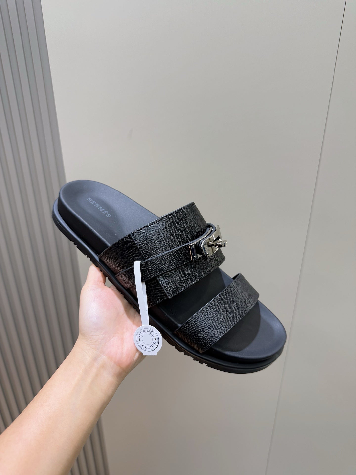 LuxluxHouse Best Quality Sandals Hermes