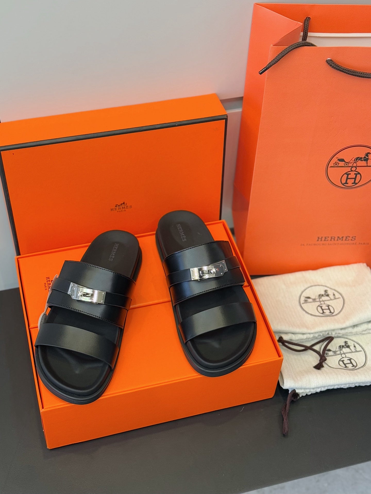 LuxluxHouse Best Quality Sandals Hermes