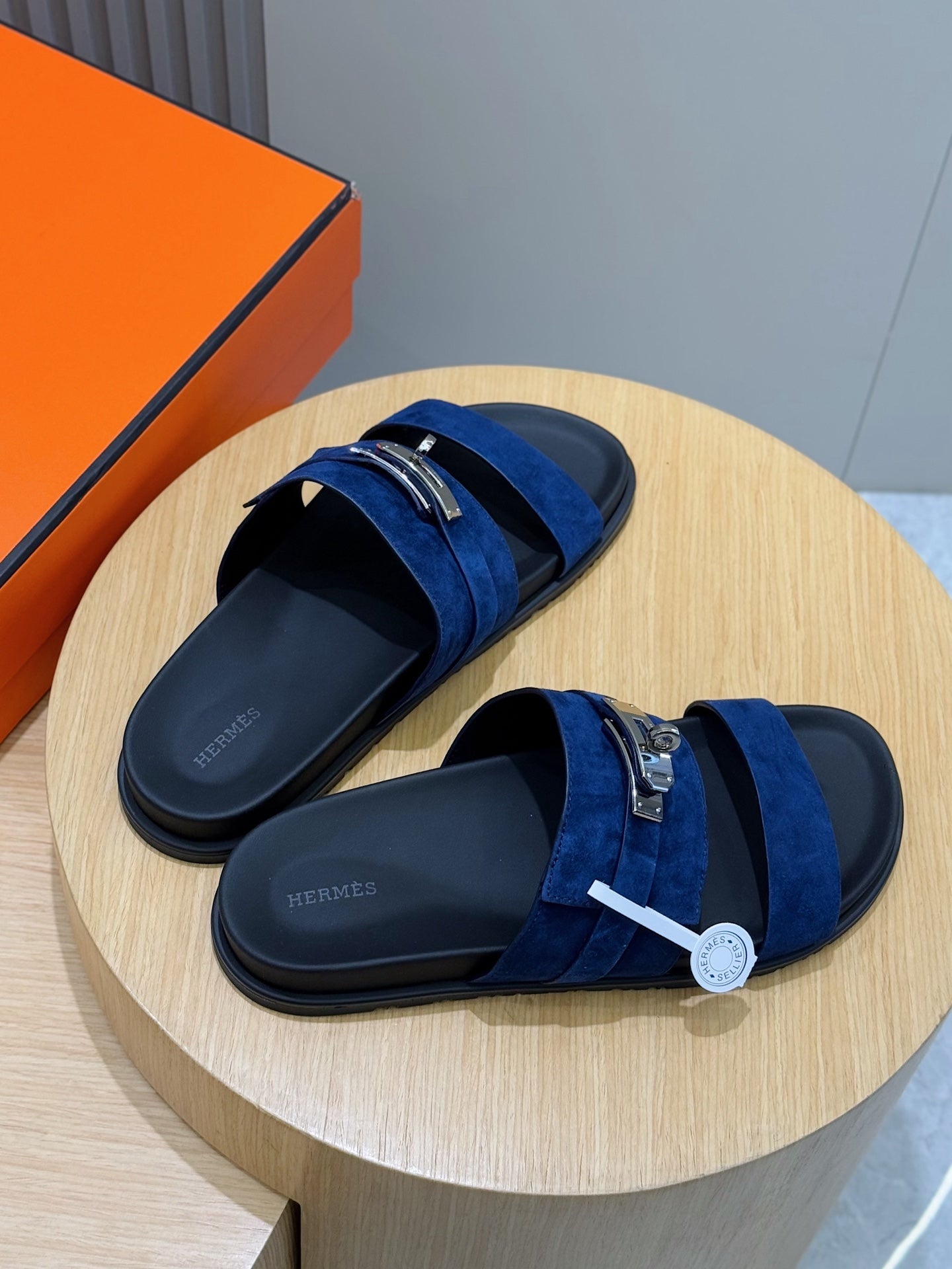 LuxluxHouse Best Quality Sandals Hermes