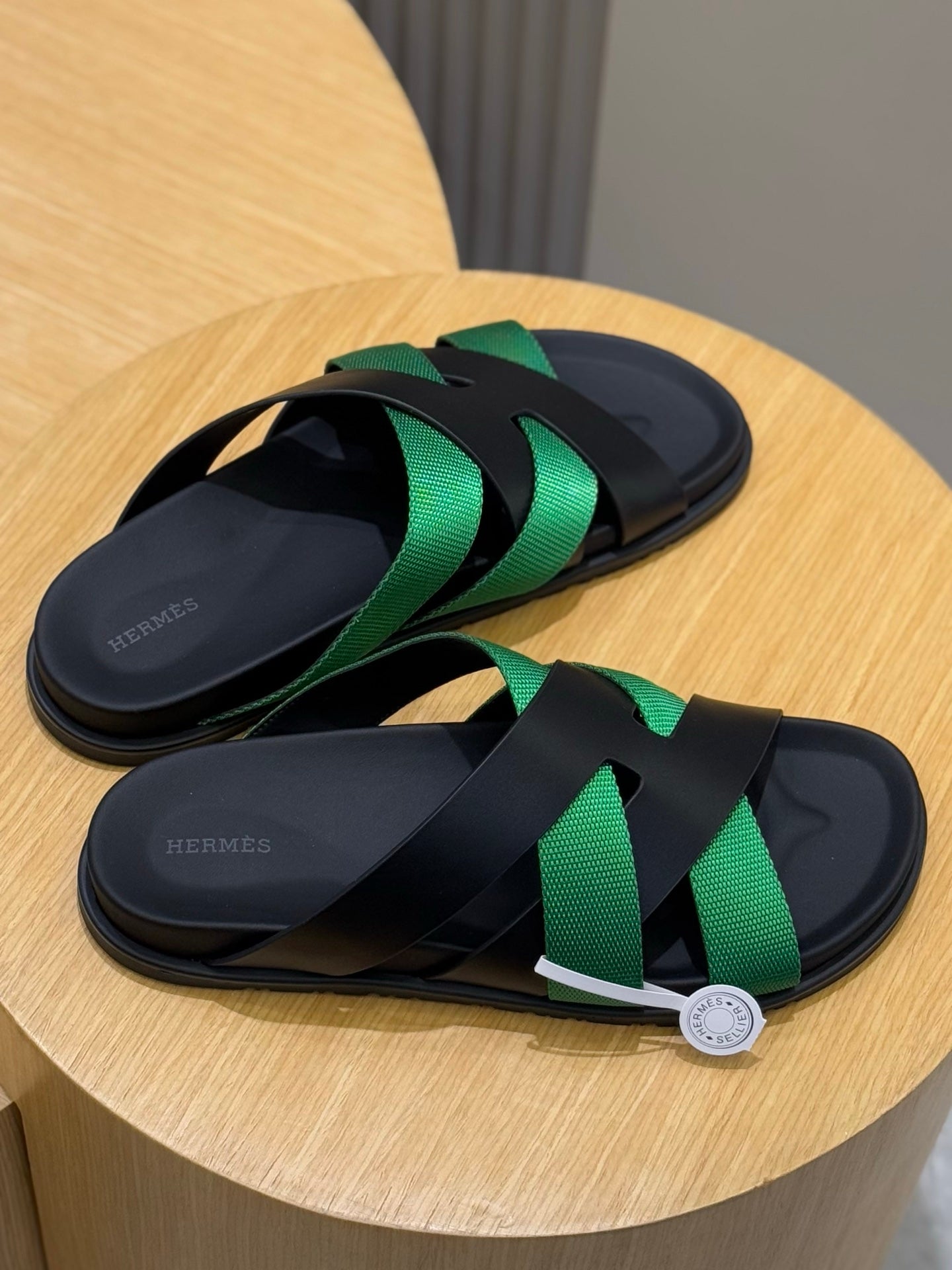 LuxluxHouse Best Quality Sandals Hermes