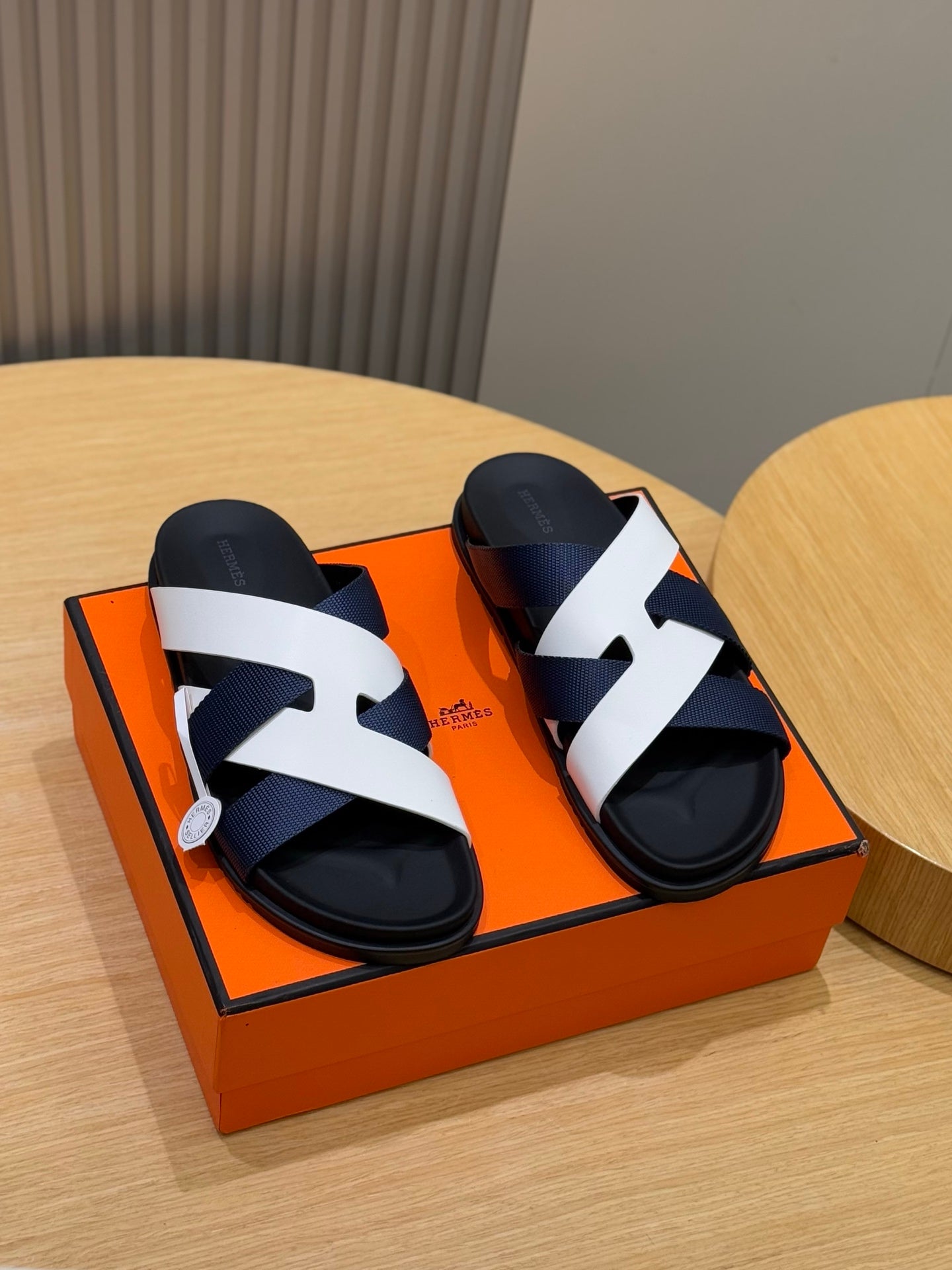 LuxluxHouse Best Quality Sandals Hermes