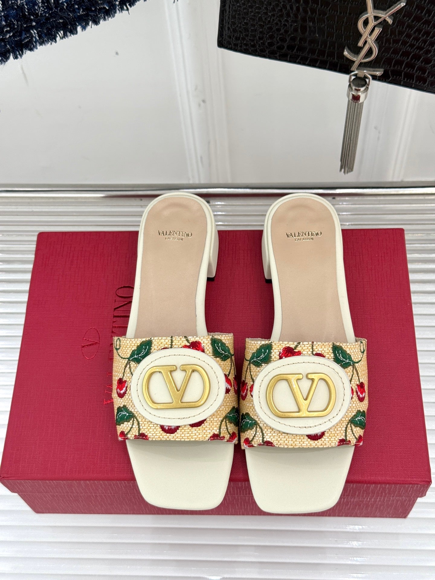 LuxluxHouse Best Quality Valentino Women Shoes