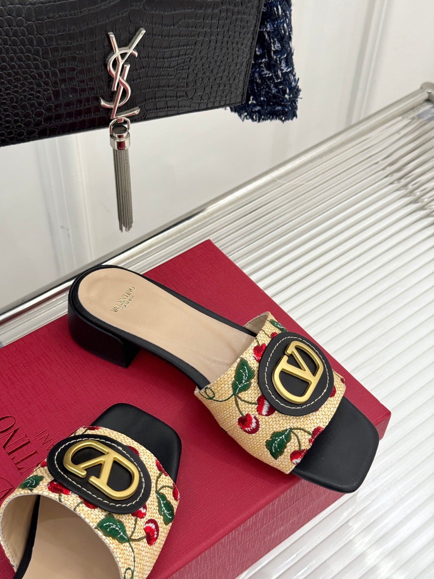 LuxluxHouse Best Quality Valentino Women Shoes