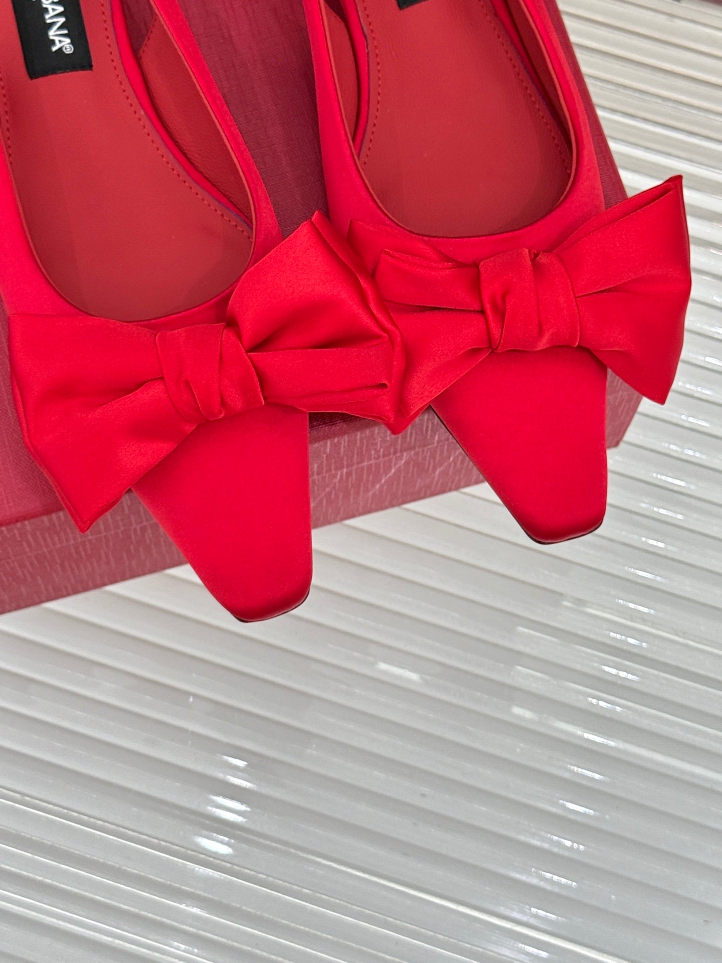 LuxluxHouse Best Quality Dolce & Gabbana Women Shoes